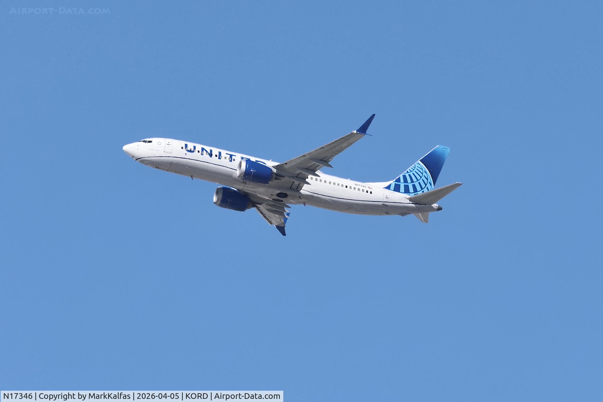N17346, 2024 Boeing 737-8 MAX, c/n 67626 l/n 8899, B38M United Boeing 737-8 MAX N17346 departing 27L KORD