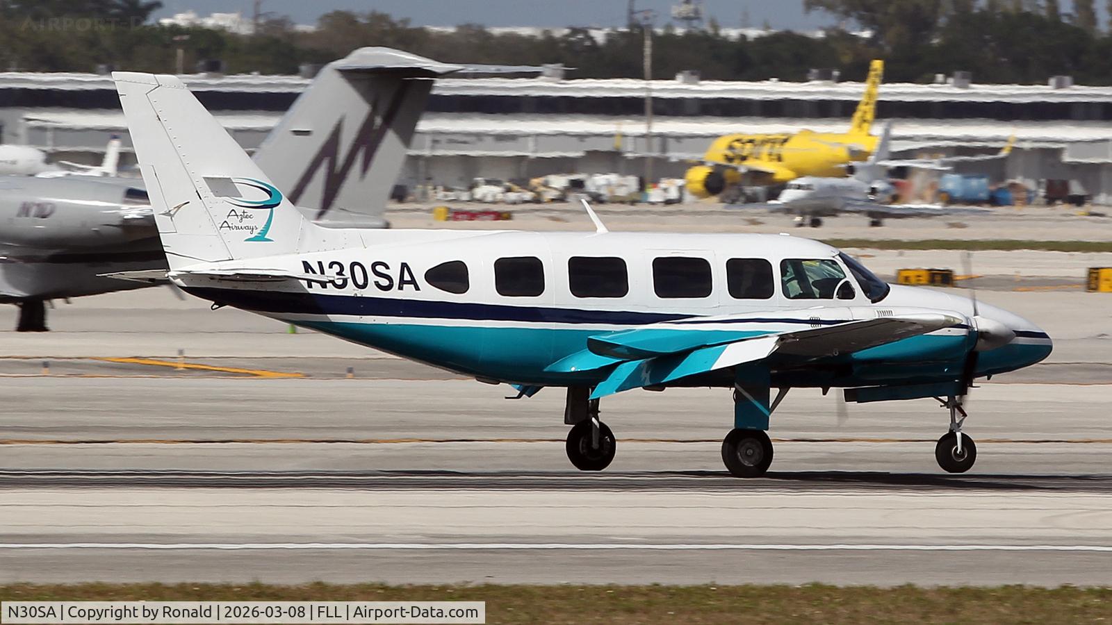 N30SA, 2024 Bombardier BD-700-2A12, c/n 70187, at fll