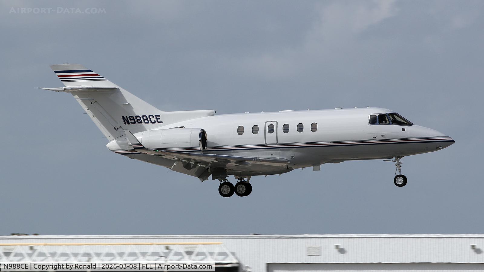 N988CE, 2024 Bombardier BD-700-2A12, c/n 70187, at fll