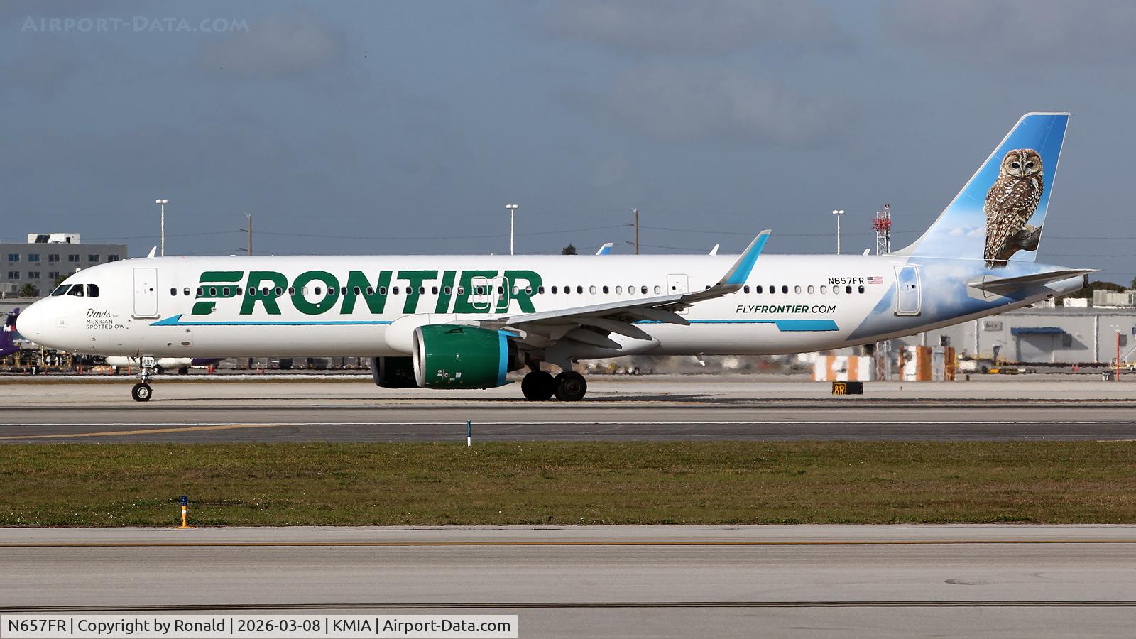 N657FR, 2024 Airbus A321-271 NX, c/n 12276, at mia
