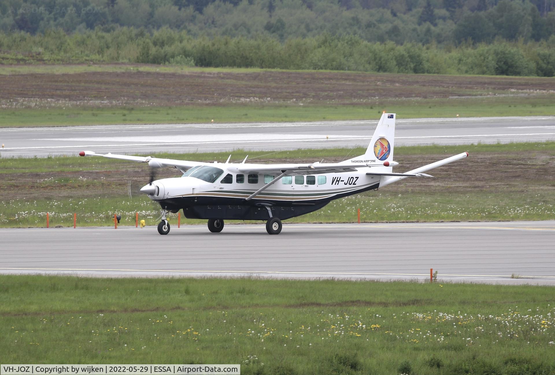 VH-JOZ, 2008 Cessna 208B Grand Caravan, c/n 208B2033, Rwy 01L