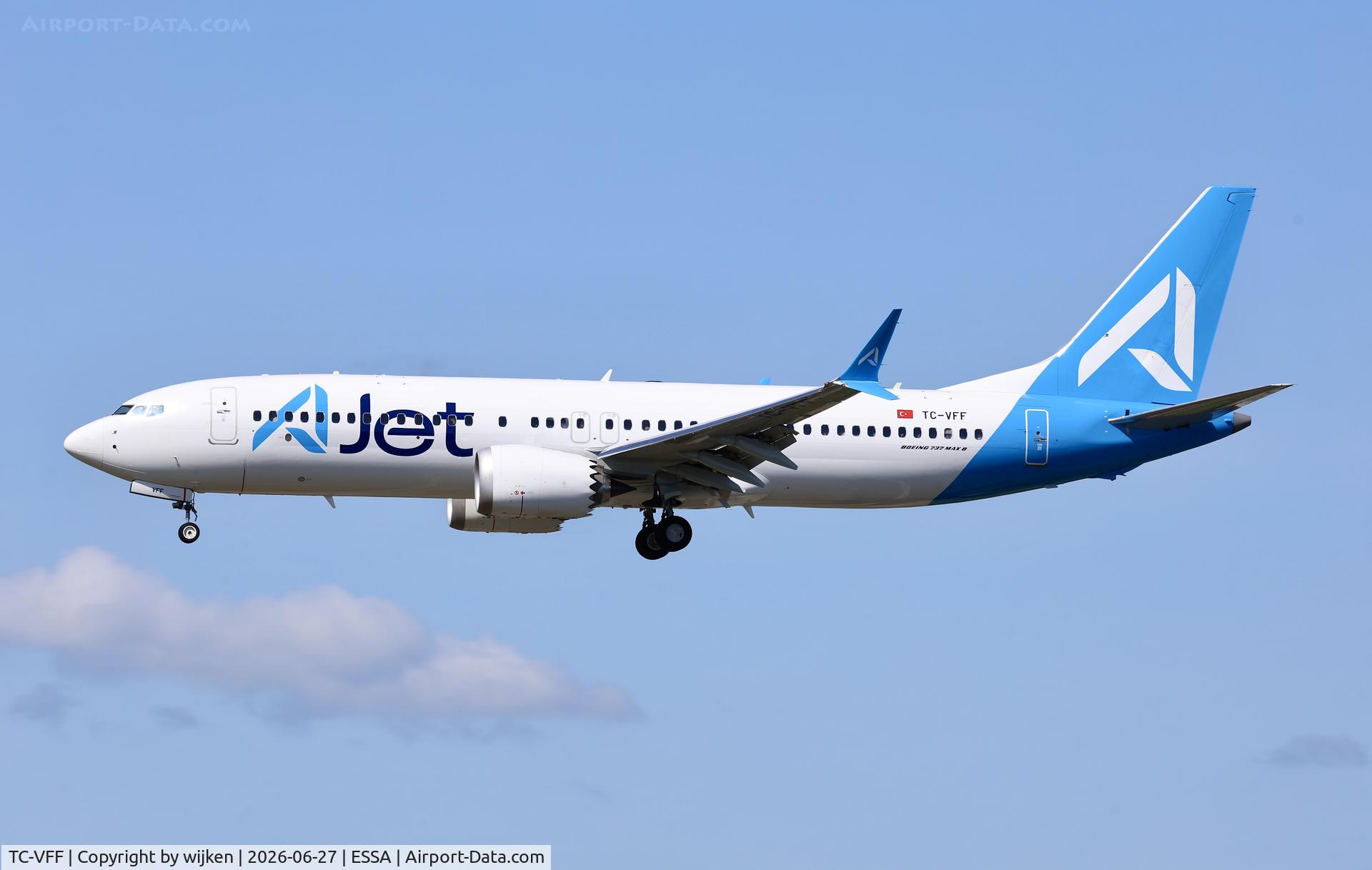 TC-VFF, 2026 Boeing 737-8 MAX, c/n 62960	 l/n 9581, Rwy 19L