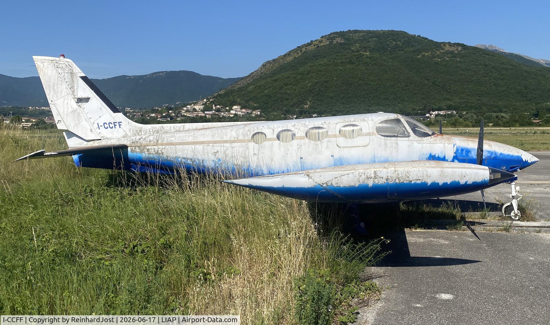I-CCFF, 1976 Cessna 340A, c/n 340A0223, In need of some clean-up before the next flight at L'Aquila Parchi airport, Italy
