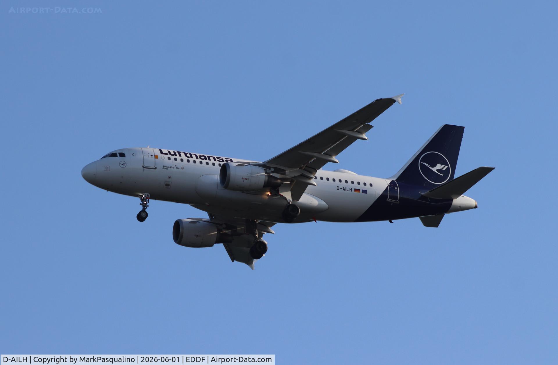 D-AILH, 1997 Airbus A319-114, c/n 641, Airbus A319-114