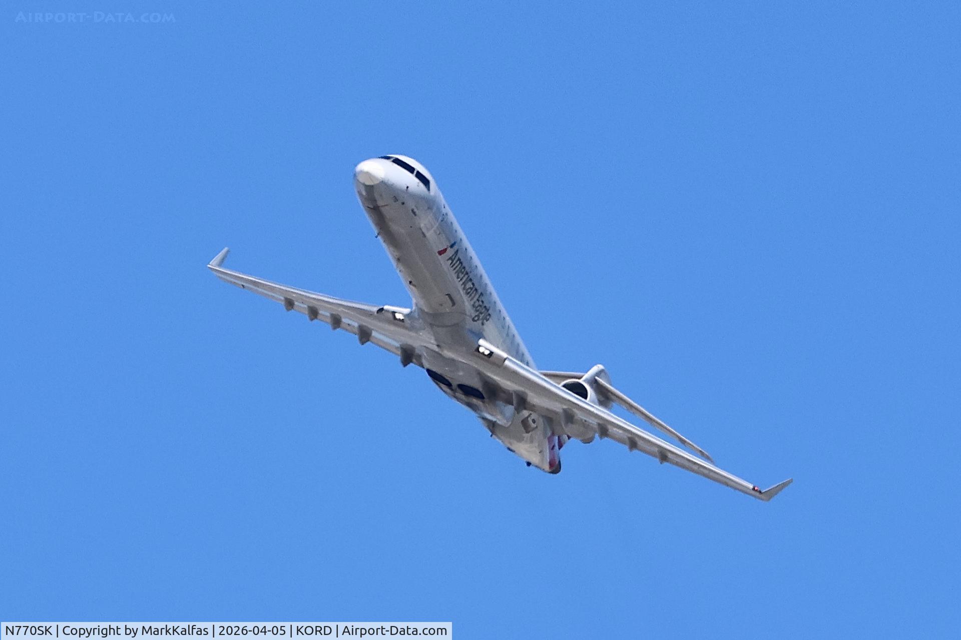 N770SK, 2006 Canadair CL-600-2C10 Regional Jet CRJ-700, c/n 10243, CRJ7 SkyWest /American Eagle CRJ-700 N770SK departing 27L KORD