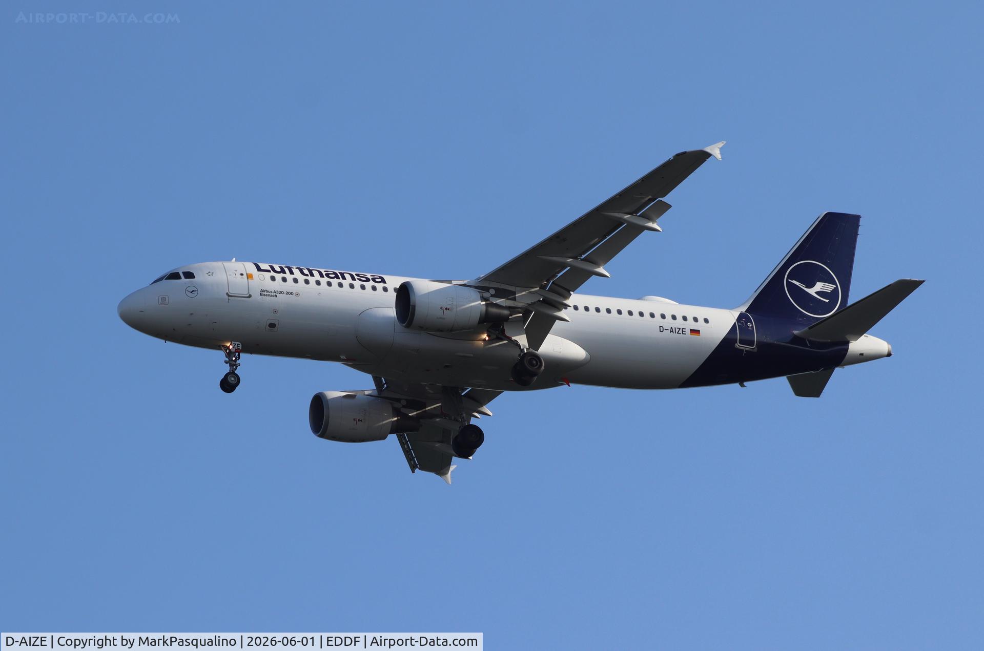 D-AIZE, 2010 Airbus A320-214, c/n 4261, Airbus A320-214