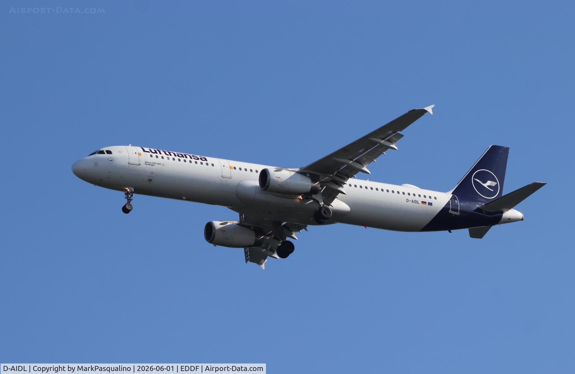 D-AIDL, 2011 Airbus A321-231, c/n 4881, Airbus A321-231