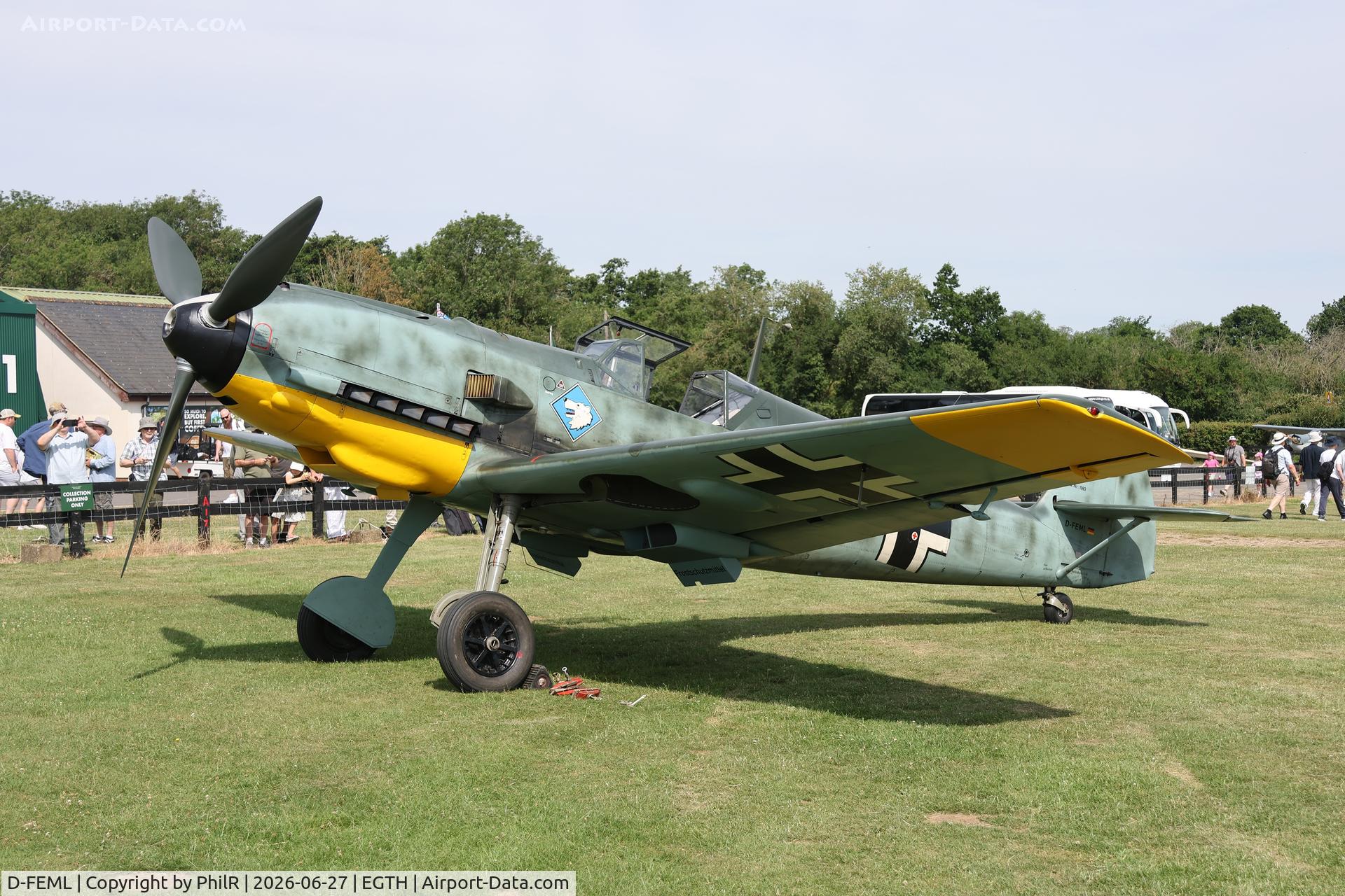 D-FEML, 1939 Messerschmitt Bf-109E, c/n 1983, D-FEML (WNr 1983) 1939 Messerschmitt Bf109E Old Warden 
