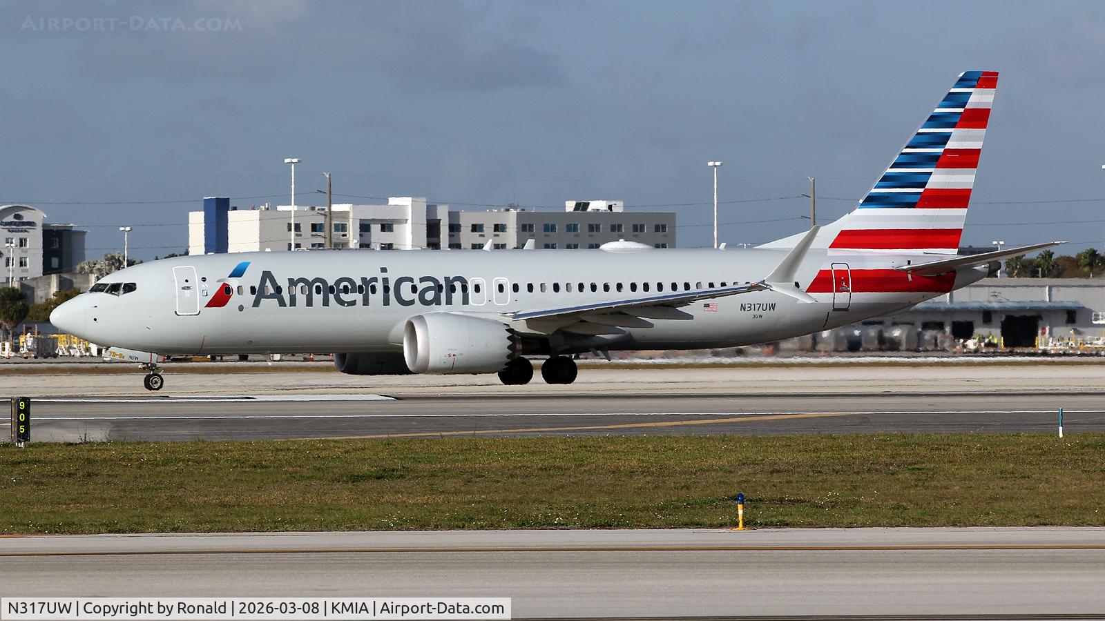 N317UW, 2022 Airbus A321-253NX, c/n 10819, at mia