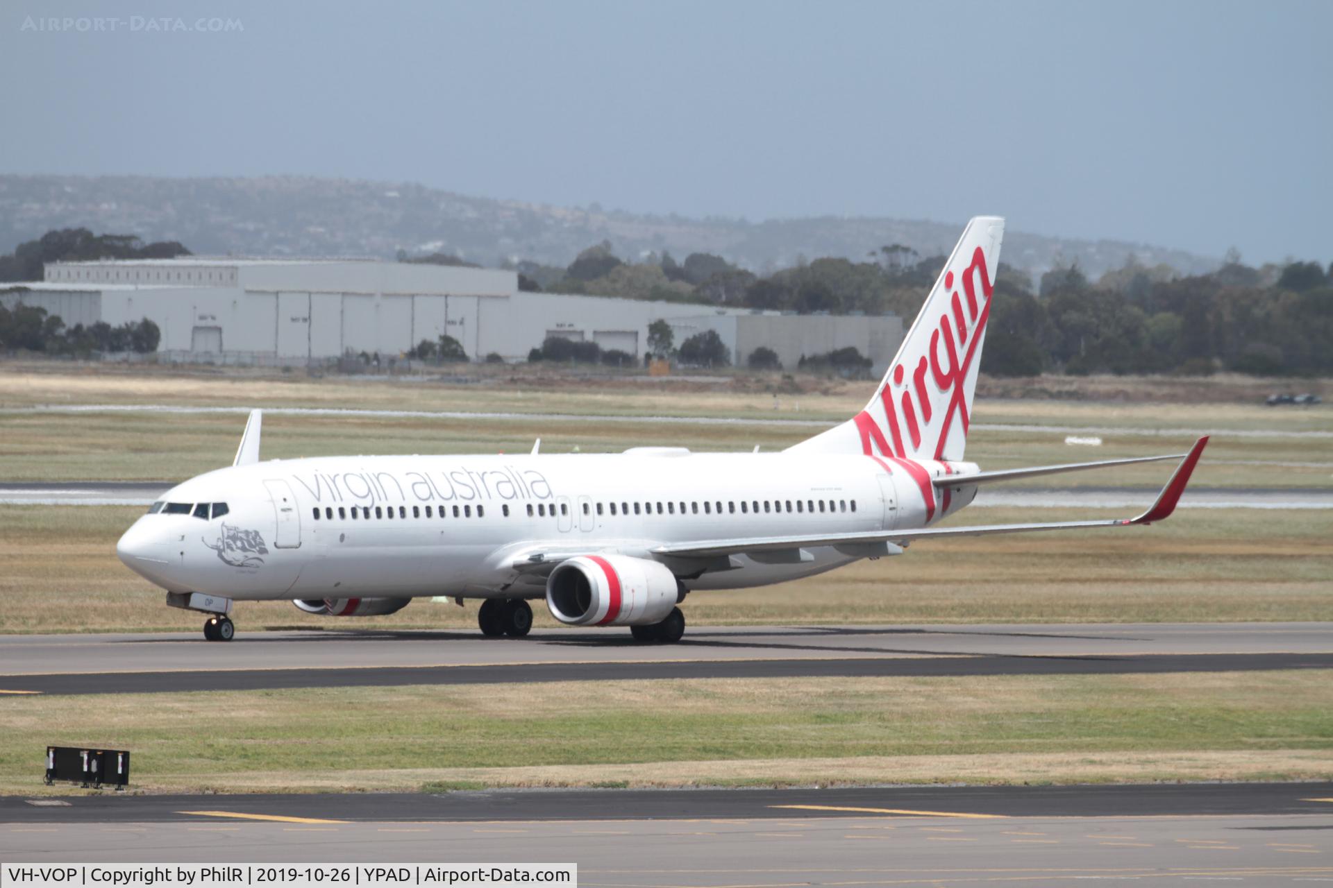 VH-VOP, 2003 Boeing 737-8FE, c/n 33797, VH-VOP 2003 B737-800 Adelaide 