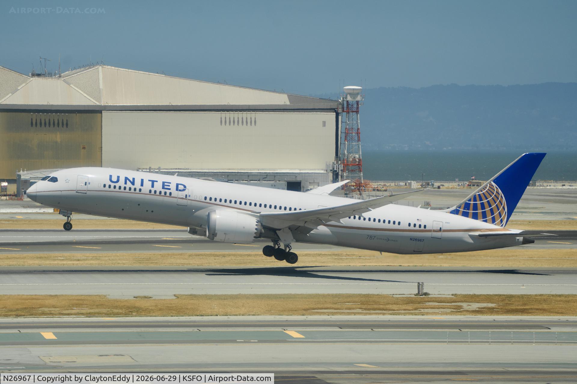 N26967, 2016 Boeing 787-9 Dreamliner, c/n 60144 l/n 445, Sky Terrace SFO 2026