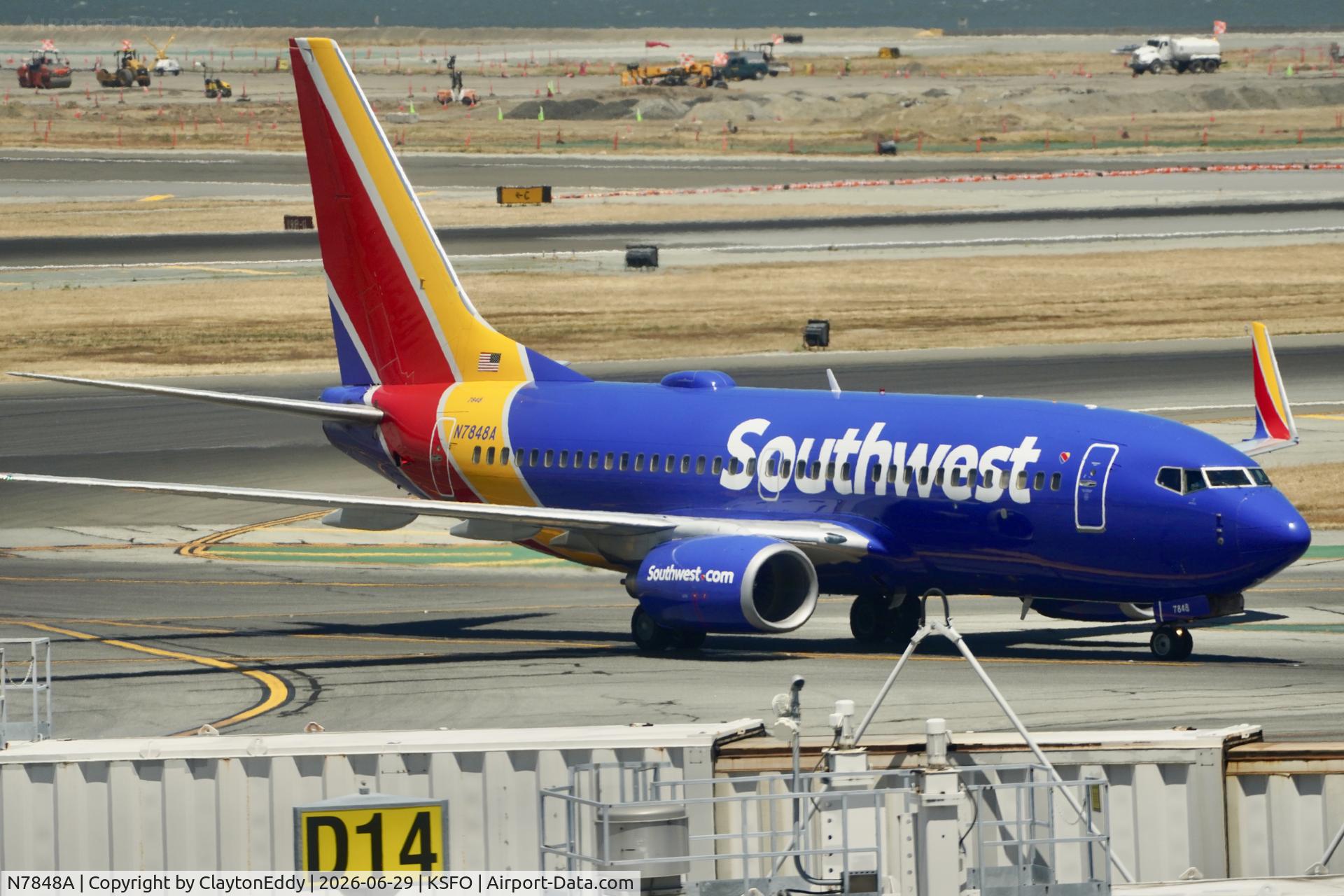 N7848A, 2005 Boeing 737-752, c/n 34298 l/n 1812, Sky Terrace SFO 2026