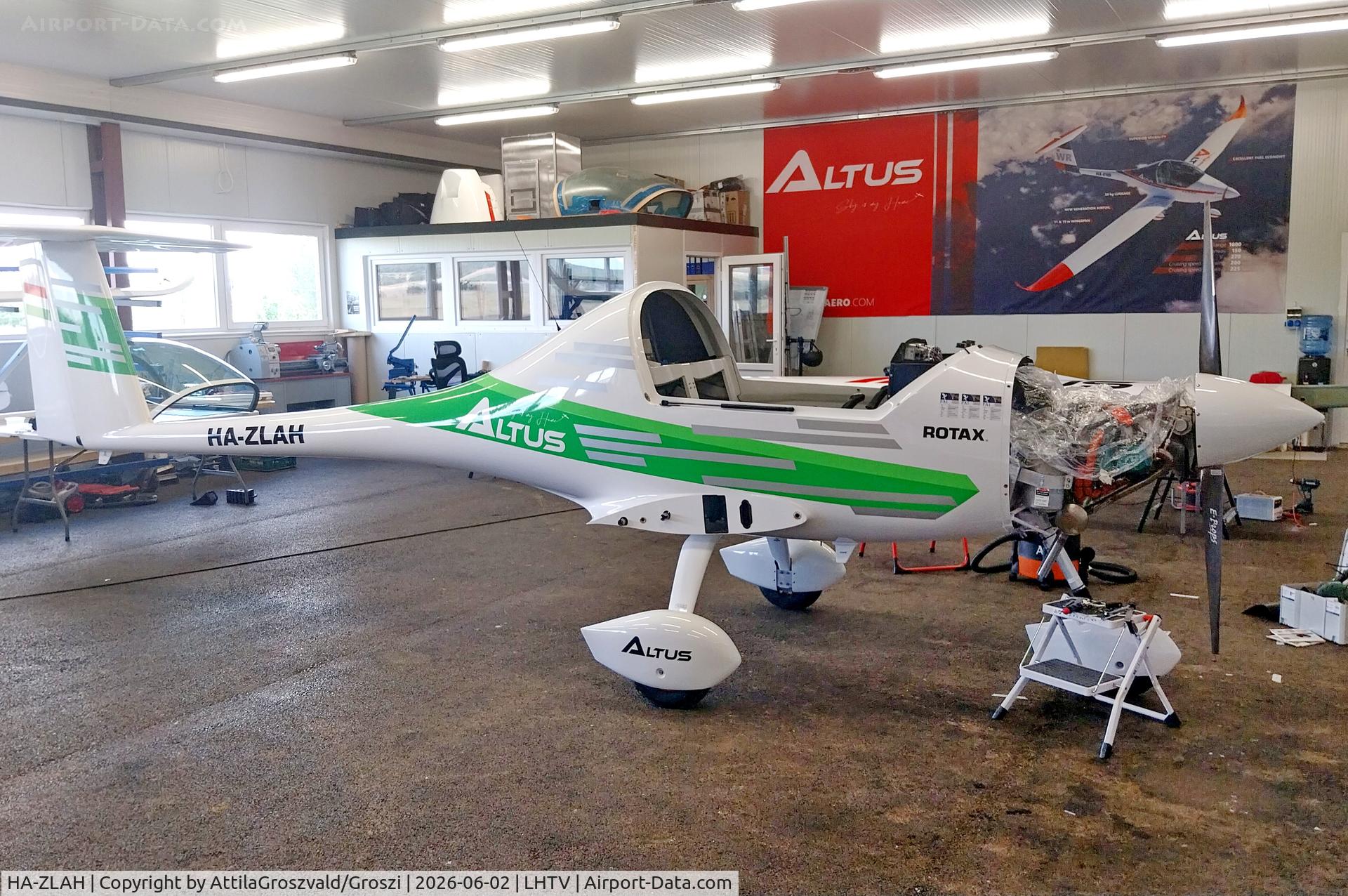 HA-ZLAH, 2026 Altus Aero Altus ST, c/n 007, LHTV Tótvázsony Airport, Kövesgyürpuszta, Hungary During construction, production