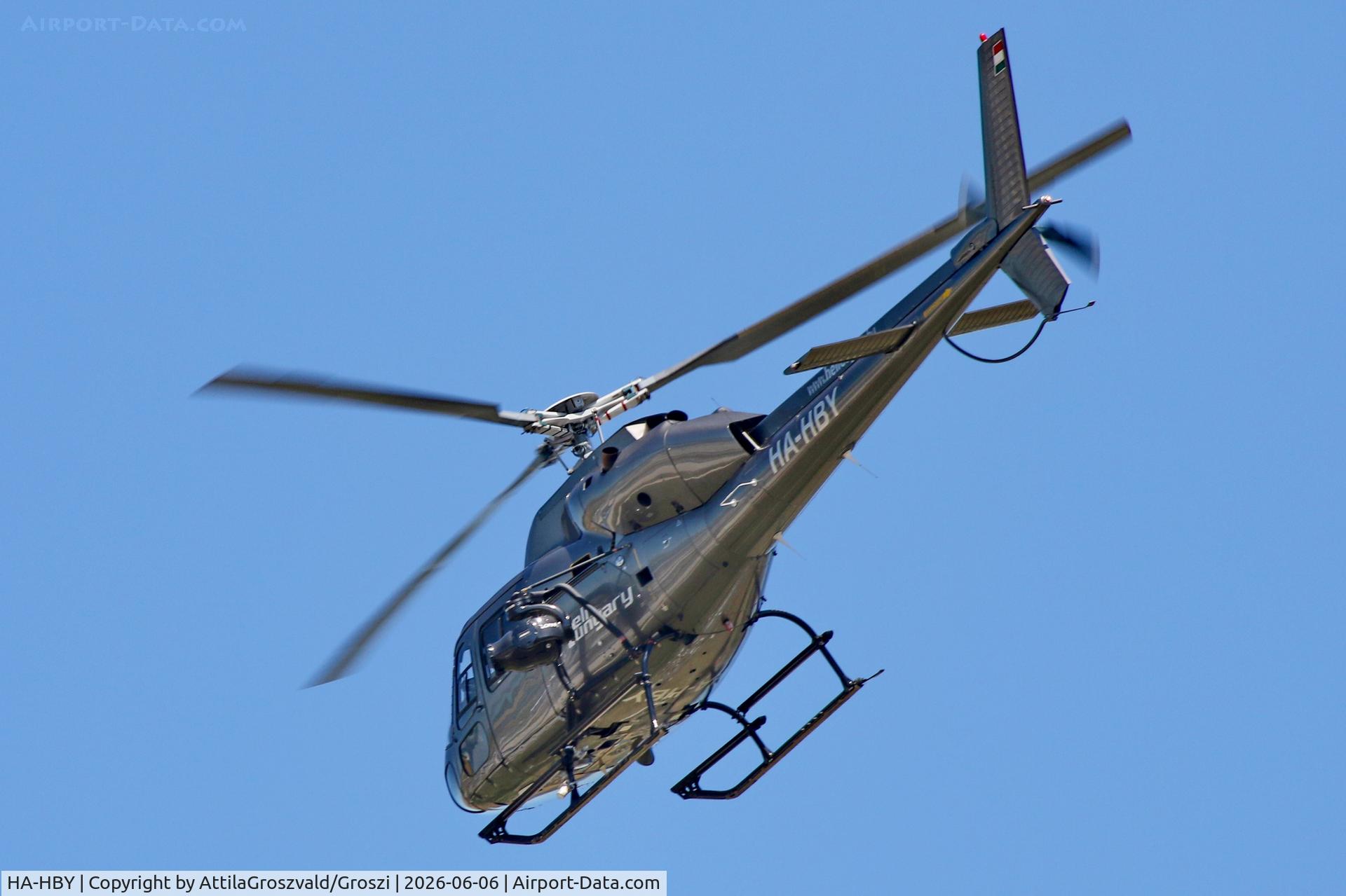 HA-HBY, Aerospatiale AS-355F-2 Ecureuil 2, c/n 5528, Balatonfökajár Airport, Hungary