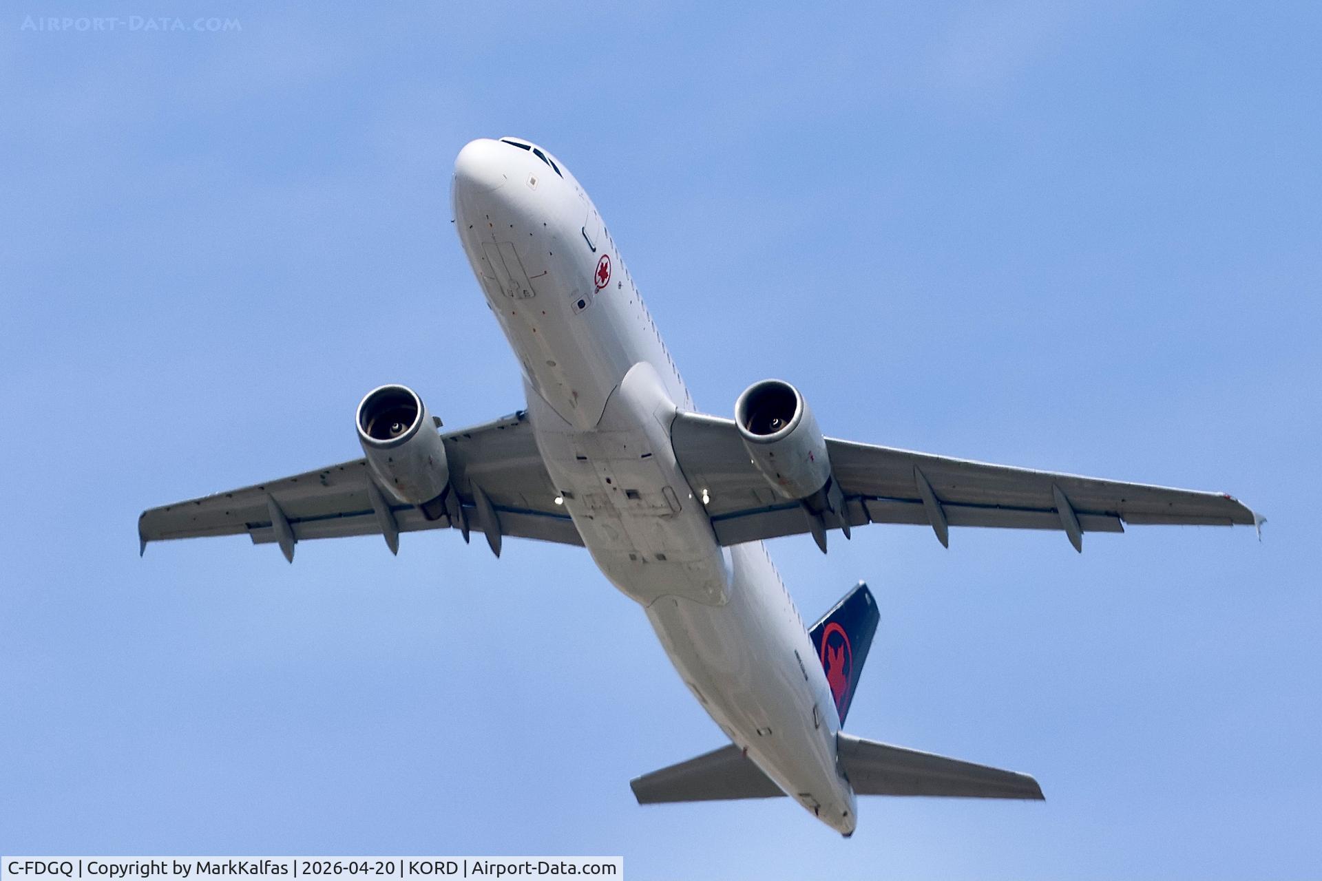 C-FDGQ, 2006 Airbus A320-214, c/n 2770, A320 Air Canada Airbus A320-214 C-FDGQ departing 28R KORD