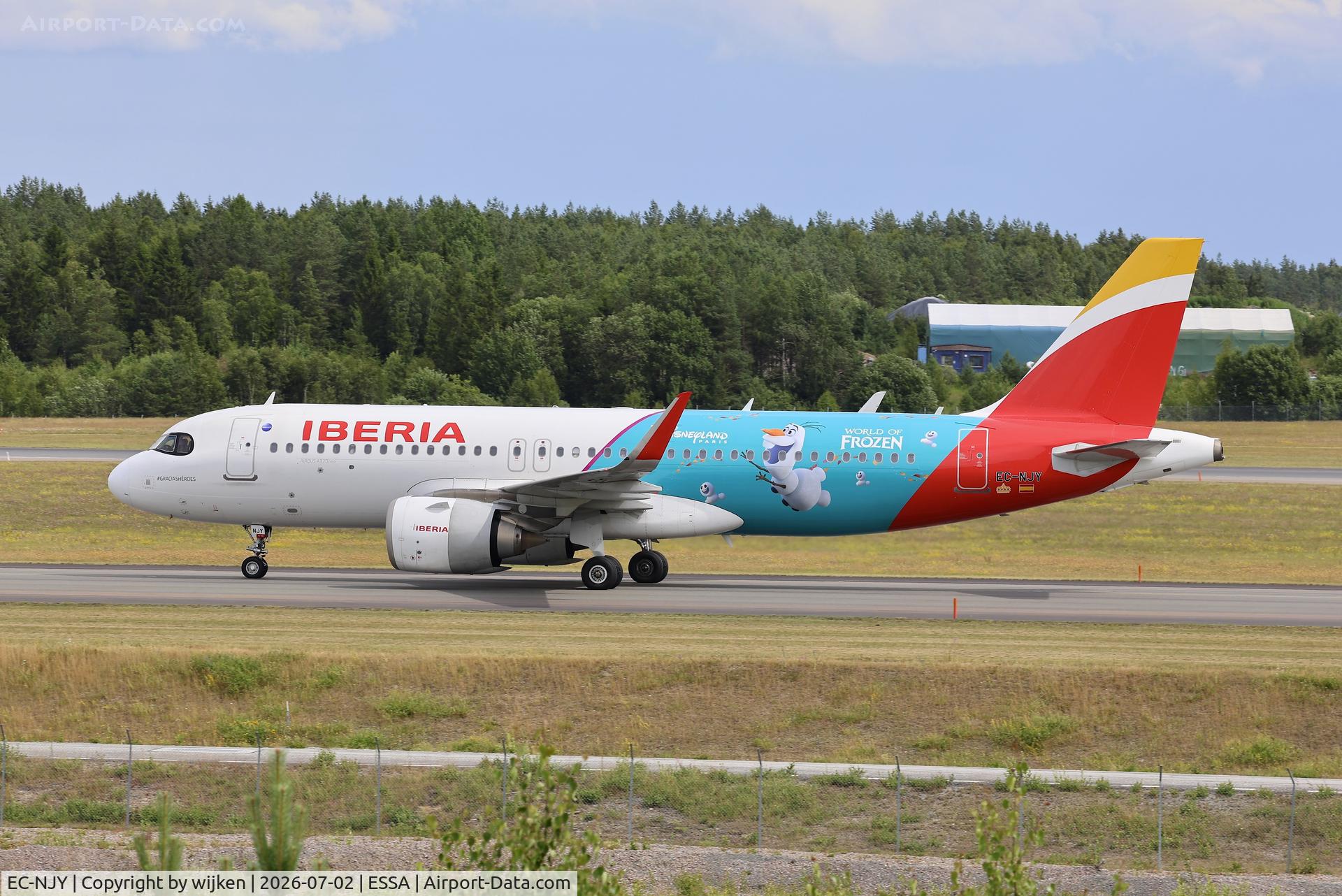 EC-NJY, 2020 Airbus A320-251N, c/n 10135, Twy W