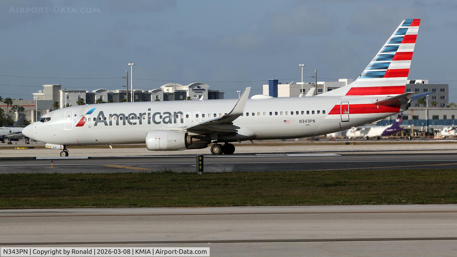 N343PN, 2017 Boeing 737-823, c/n 31270 l/n 6503, at mia