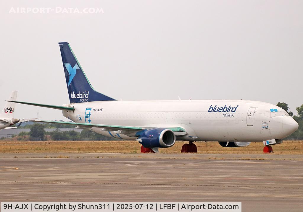 9H-AJX, 1988 Boeing 737-4Y0, c/n 23865, Stored