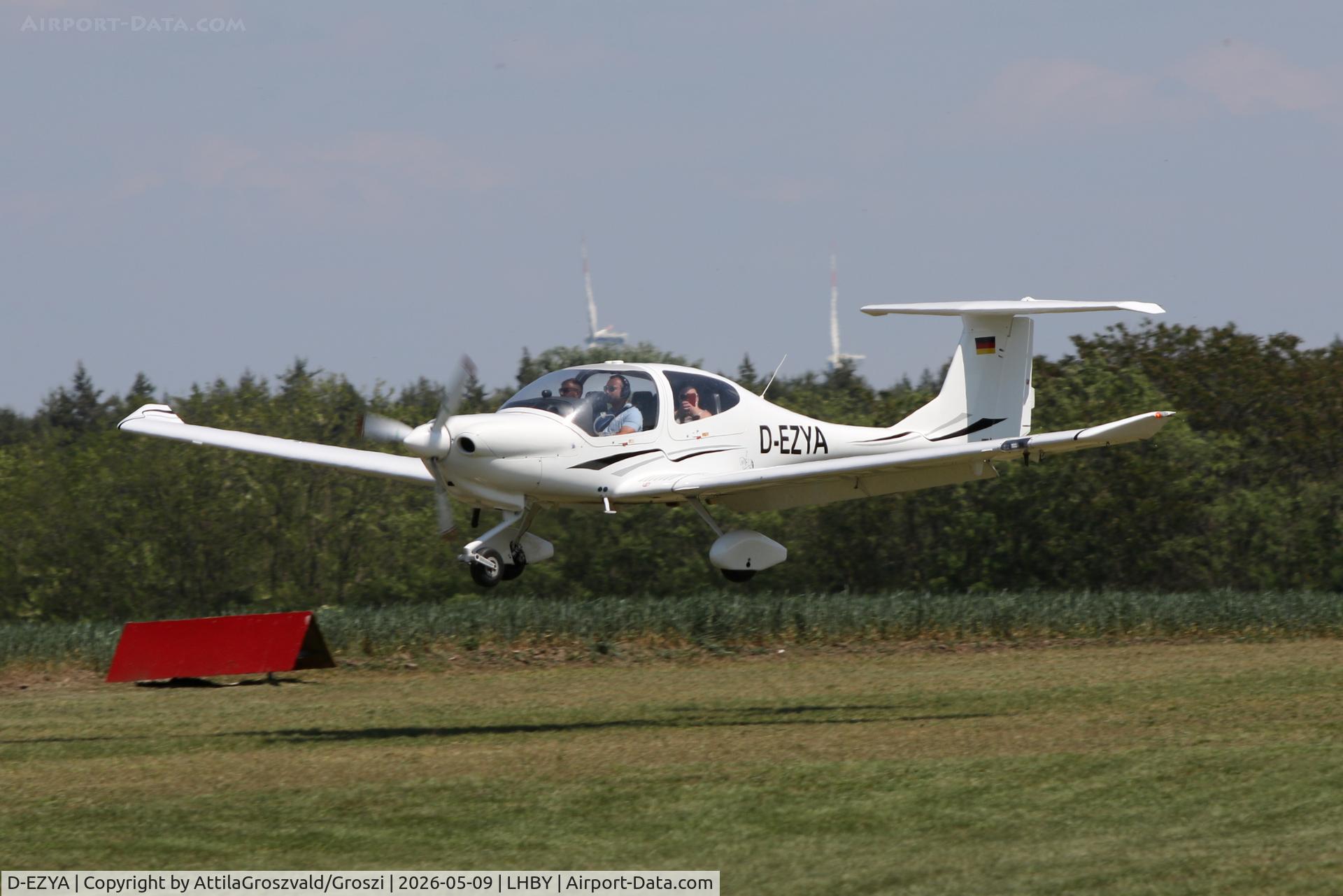 D-EZYA, 2002 Diamond DA-40 Diamond Star, c/n 40.081, LHBY - Böny Airport, Hungary