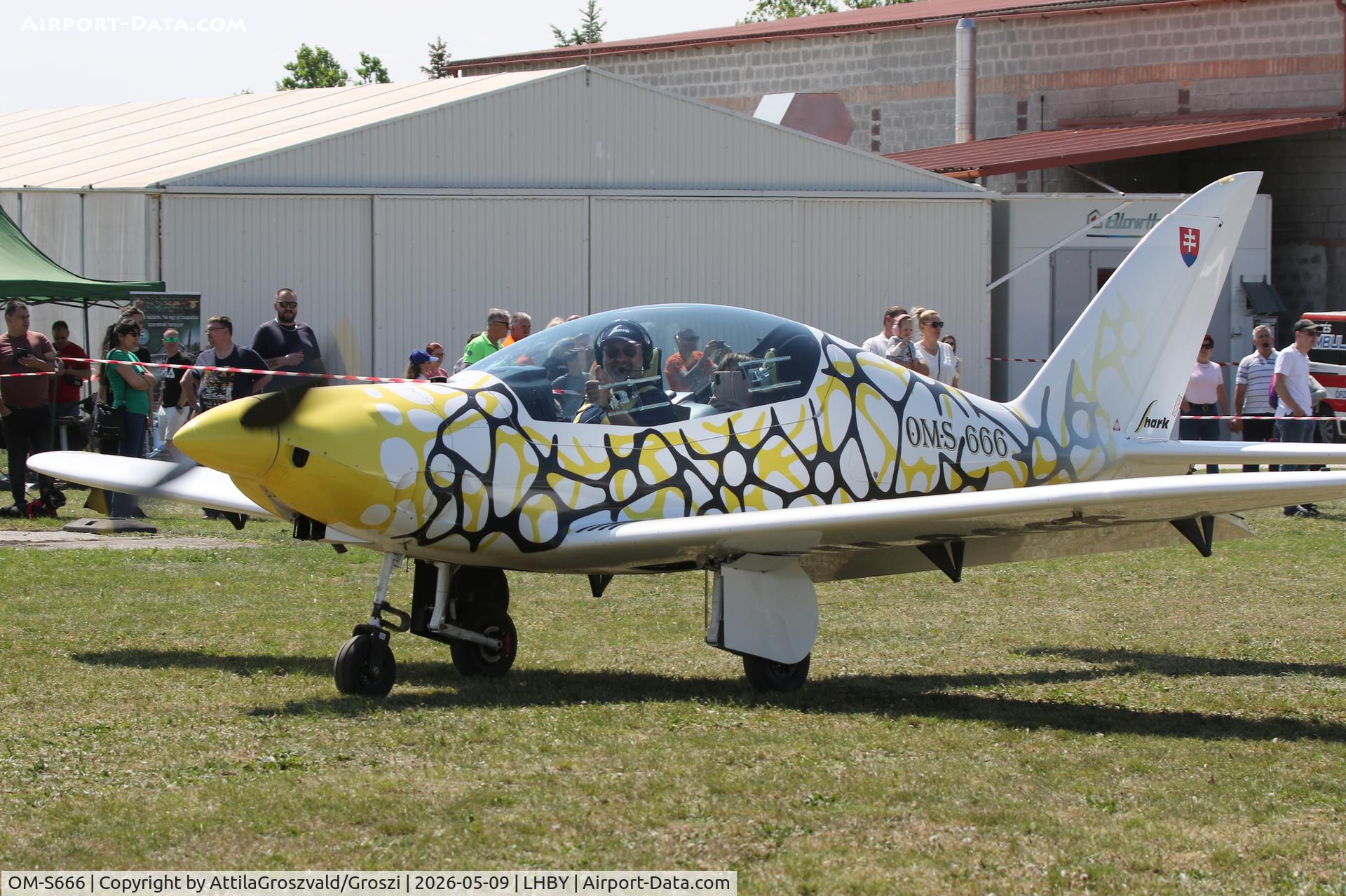 OM-S666, Shark Aero Shark, c/n 090, LHBY - Böny Airport, Hungary