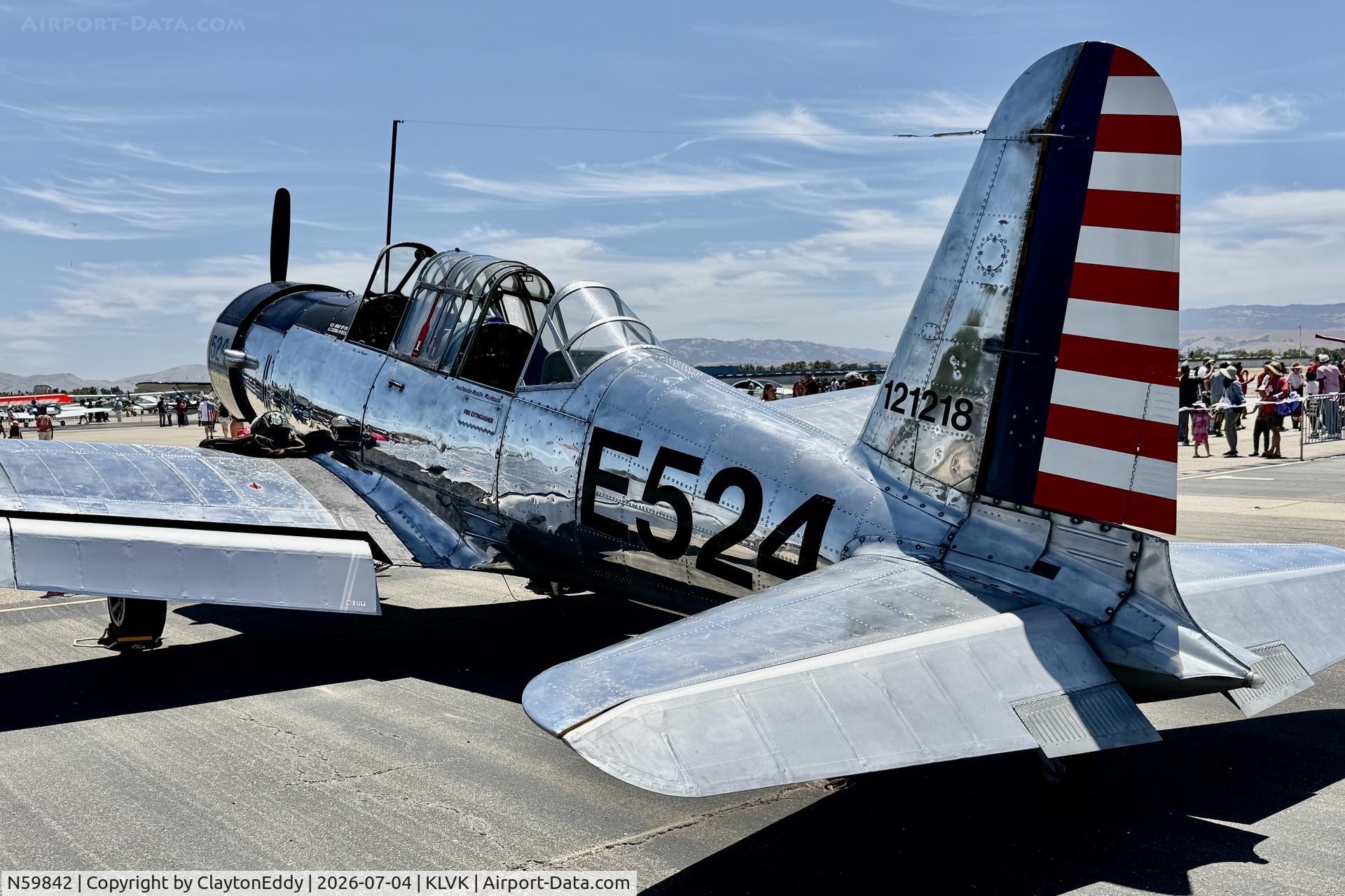 N59842, 1942 Consolidated Vultee BT-13A Valiant, c/n 5057, 4th of July Livermore airport in California 2026