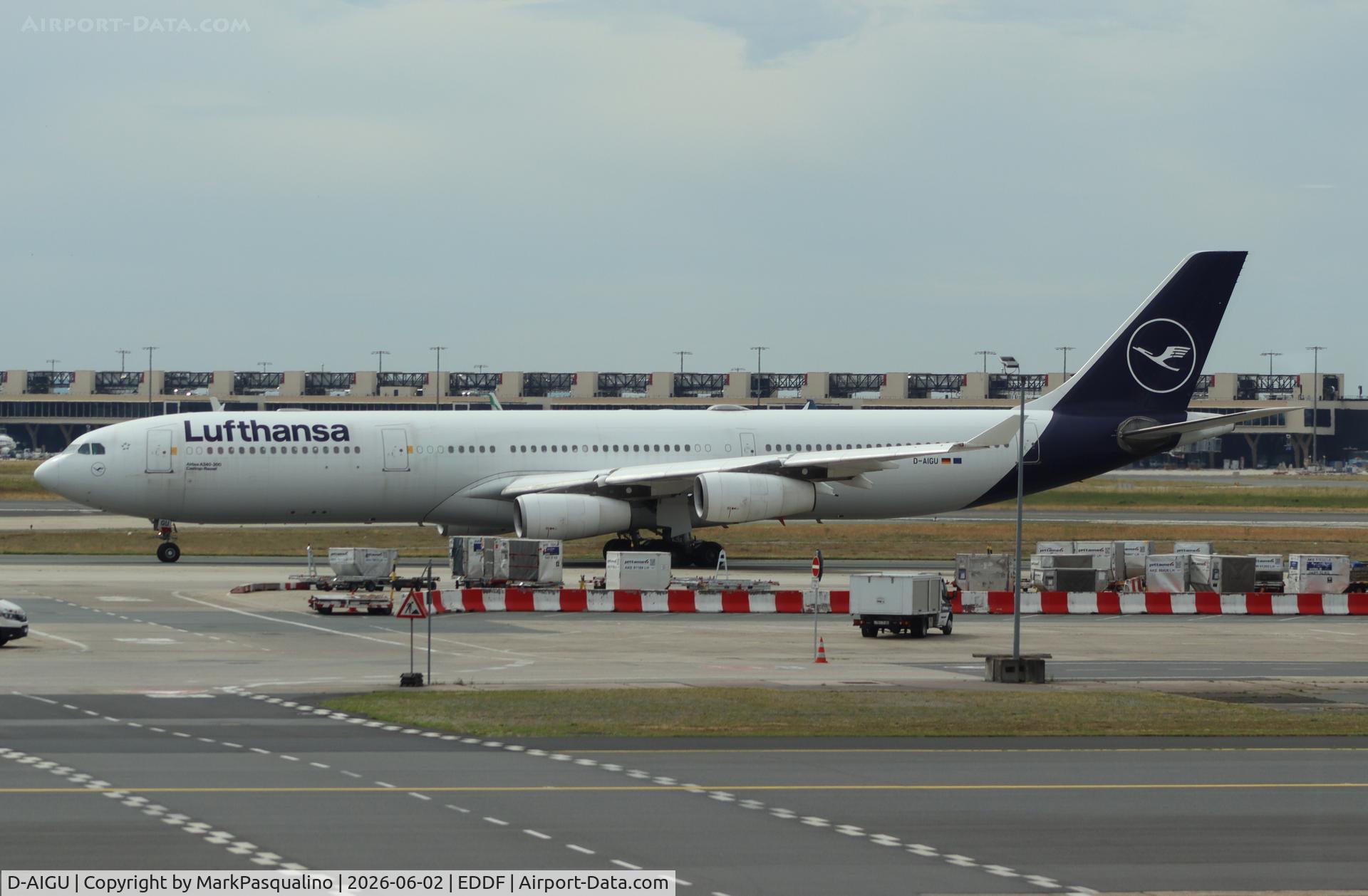 D-AIGU, 2000 Airbus A340-313, c/n 321, Airbus A340-313