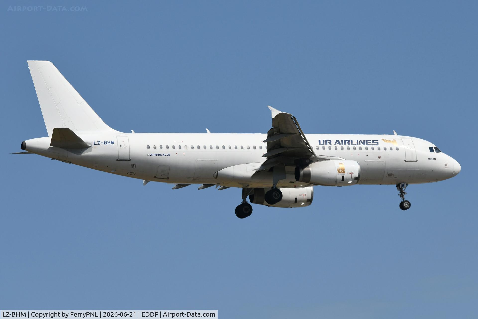 LZ-BHM, 2005 Airbus A320-232, c/n 2457, UR Airlines A320