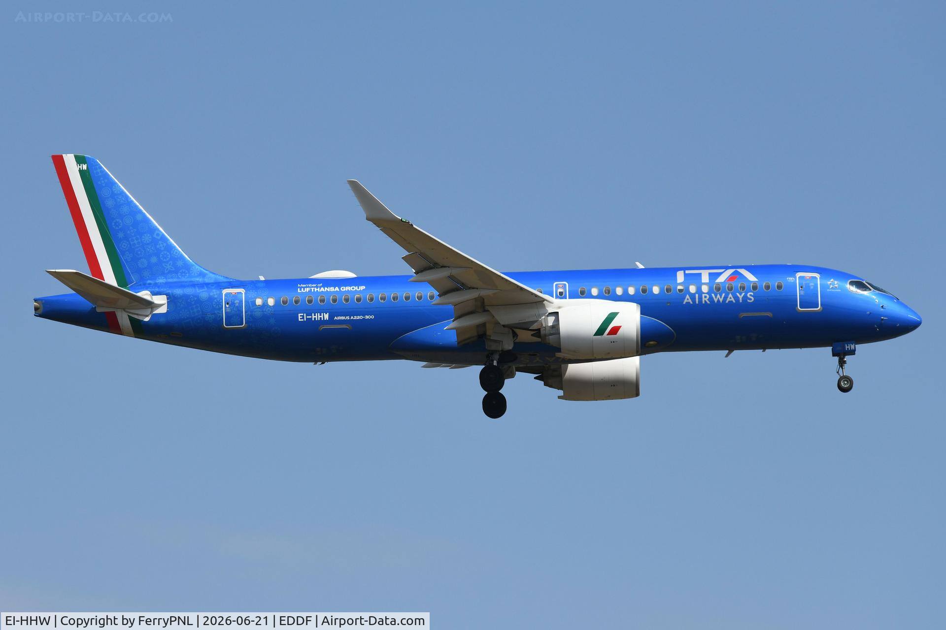 EI-HHW, Airbus A220-300, c/n 55358, ITA A223 landing in FRA
