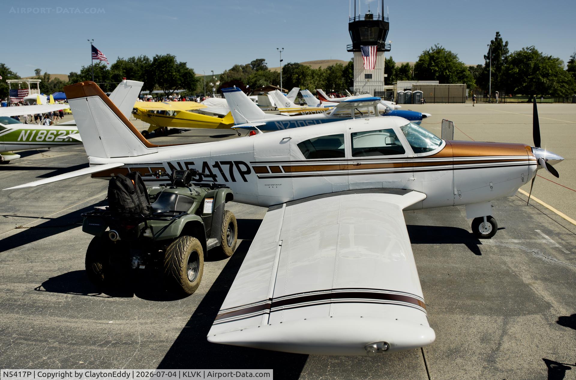 N5417P, 1958 Piper PA-24-250 Comanche, c/n 24-471, 4th of July Livermore airport in California 2026