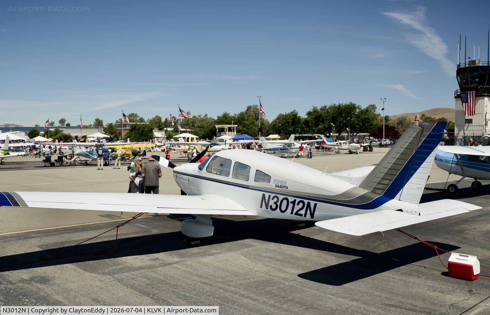 N3012N, 1979 Piper PA-28-236 Dakota, c/n 28-7911099, 4th of July Livermore airport in California 2026