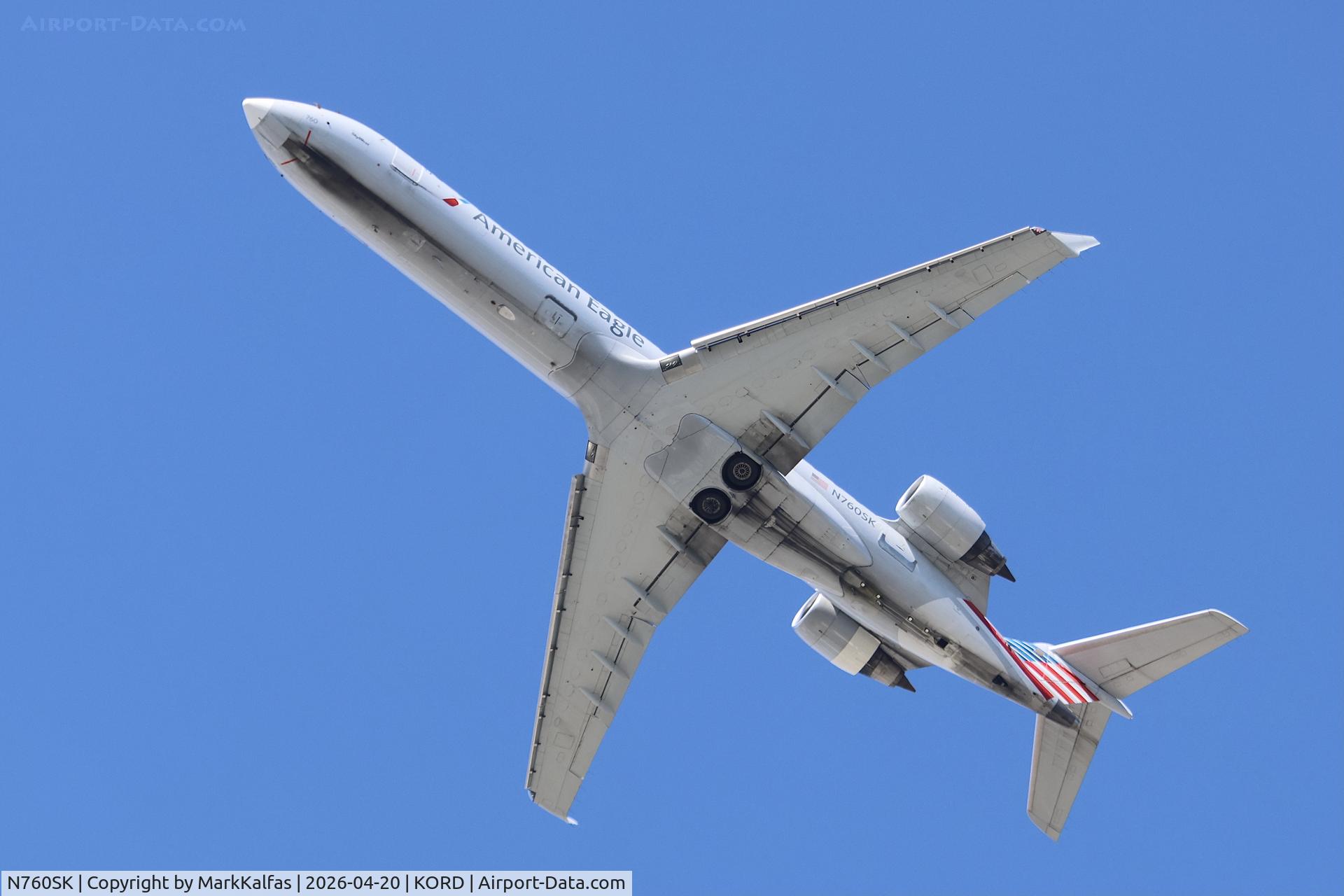 N760SK, 2005 Bombardier CRJ-701ER (CL-600-2C10) Regional Jet, c/n 10223, CRJ7 SkyWest / American Eagle Bombardier CRJ-701ER, N760SK departing 28R KORD