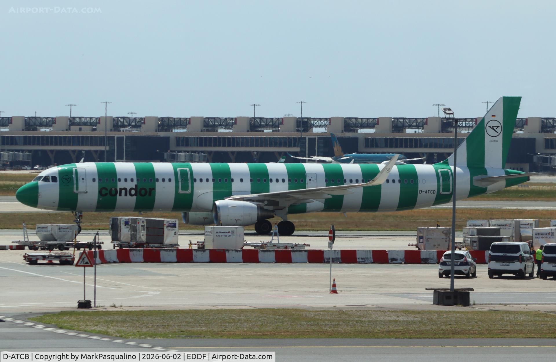 D-ATCB, 2015 Airbus A321-211, c/n 6432, Airbus A321-211