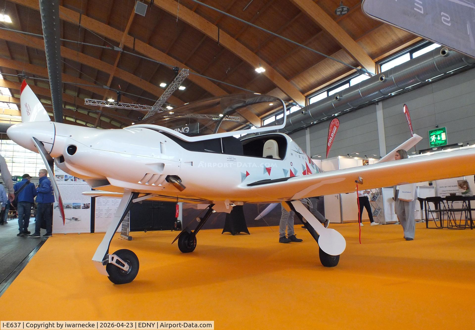 I-E637, Porto Aviation Risen SV, c/n 033, Porto Aviation Risen SuperVeloce at the AERO 2026, Friedrichshafen