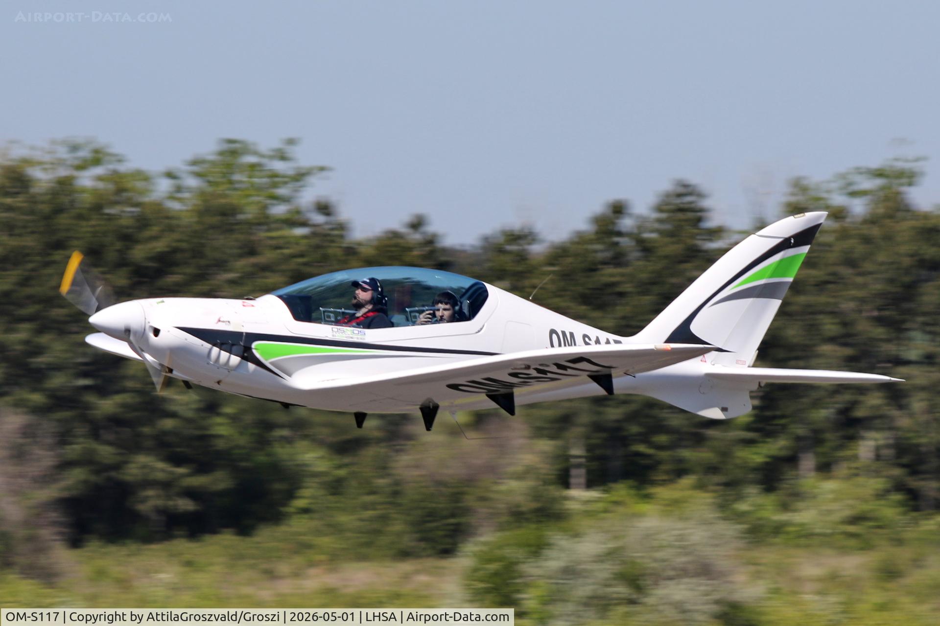 OM-S117, Shark Aero Shark, c/n 117, LHSA - Szentkirályszabadja Airport, Hungary