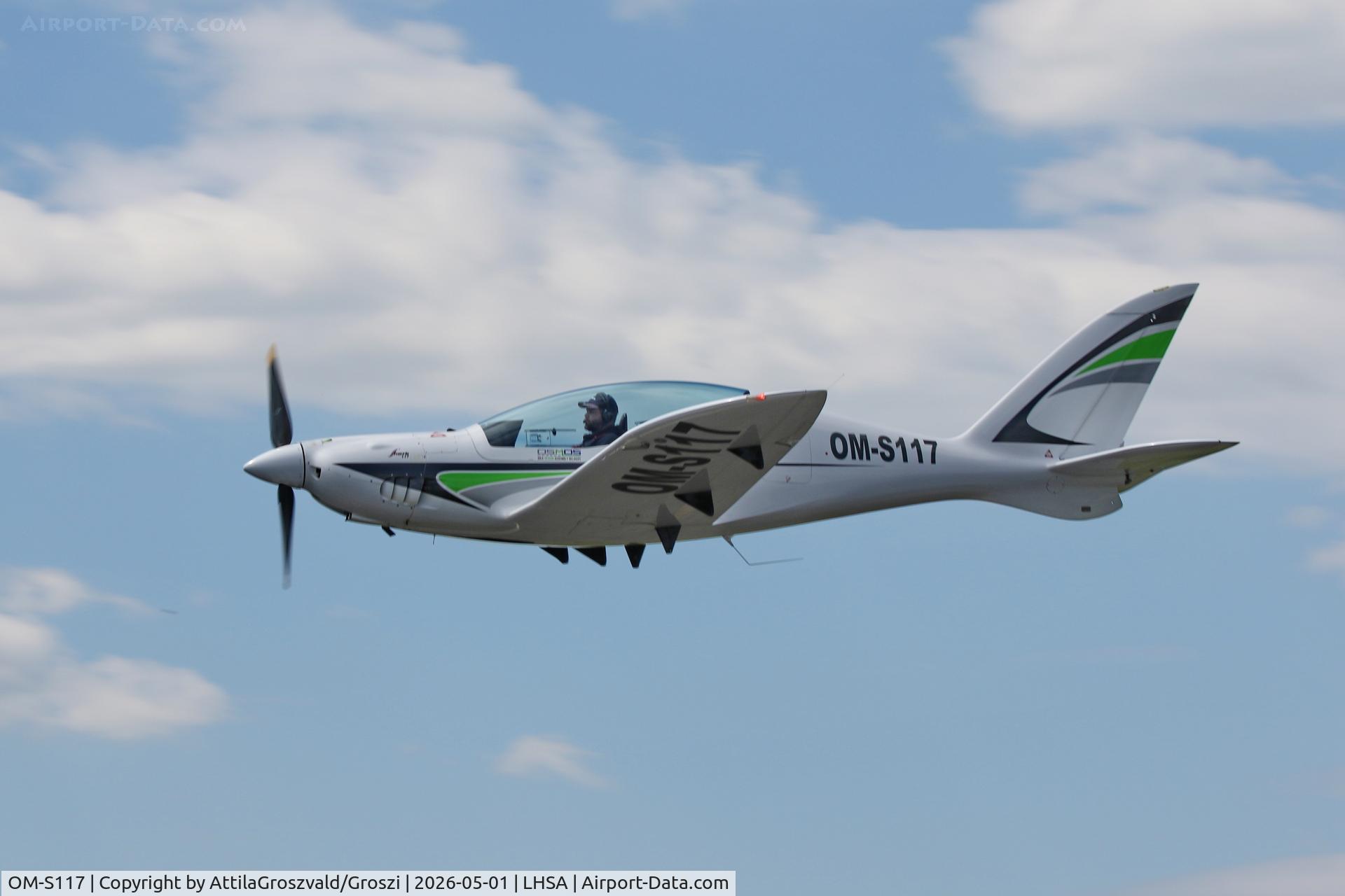 OM-S117, Shark Aero Shark, c/n 117, LHSA - Szentkirályszabadja Airport, Hungary