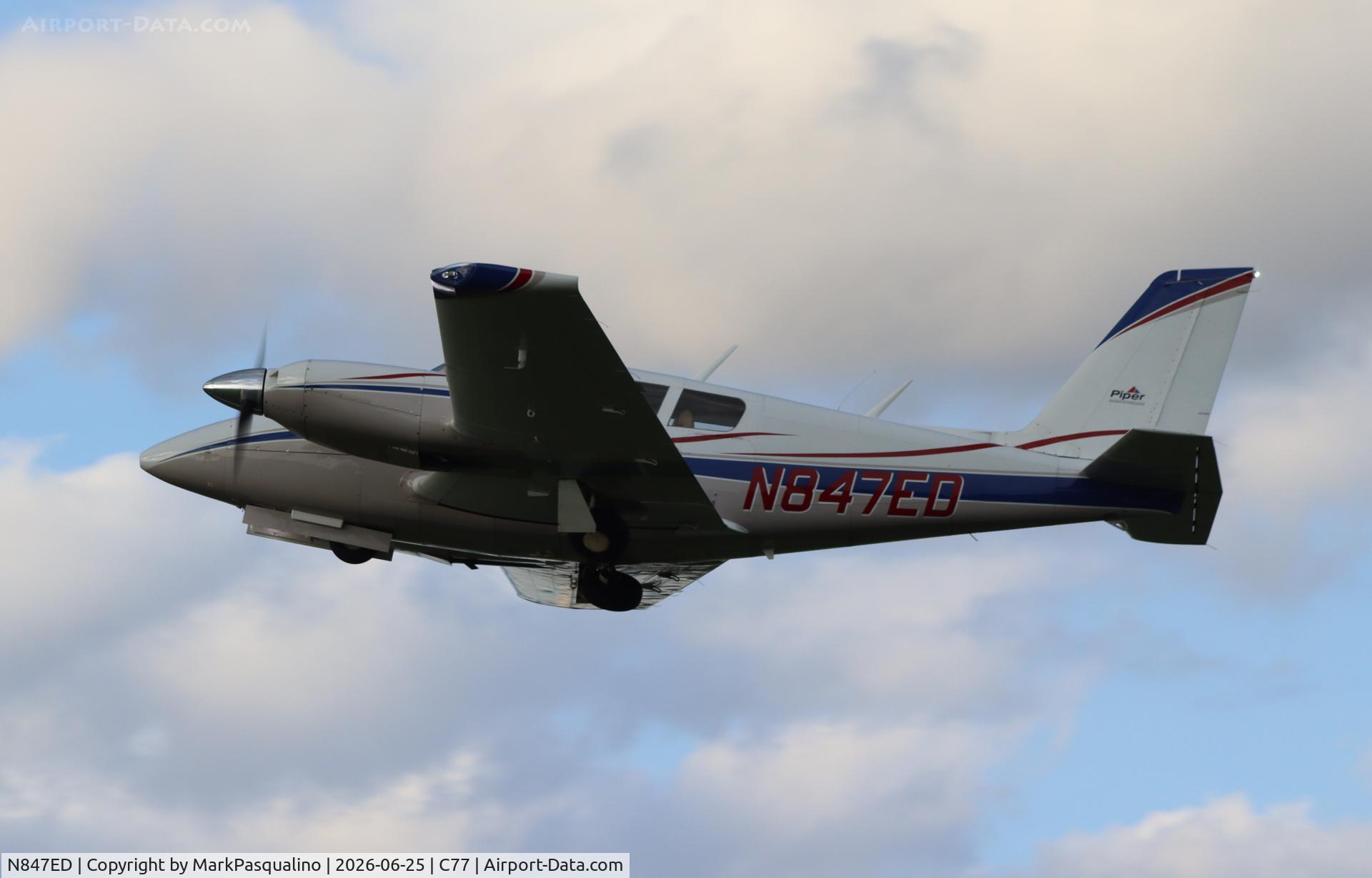 N847ED, 1968 Piper PA-30 Twin Comanche, c/n 30-1692, Piper PA-30