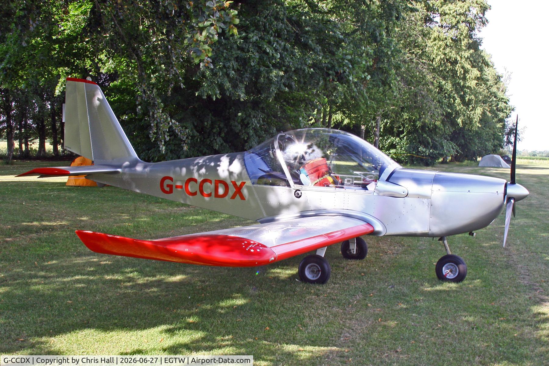 G-CCDX, 2003 Aerotechnik EV-97 Eurostar, c/n PFA 315-14013, Oaksey Park