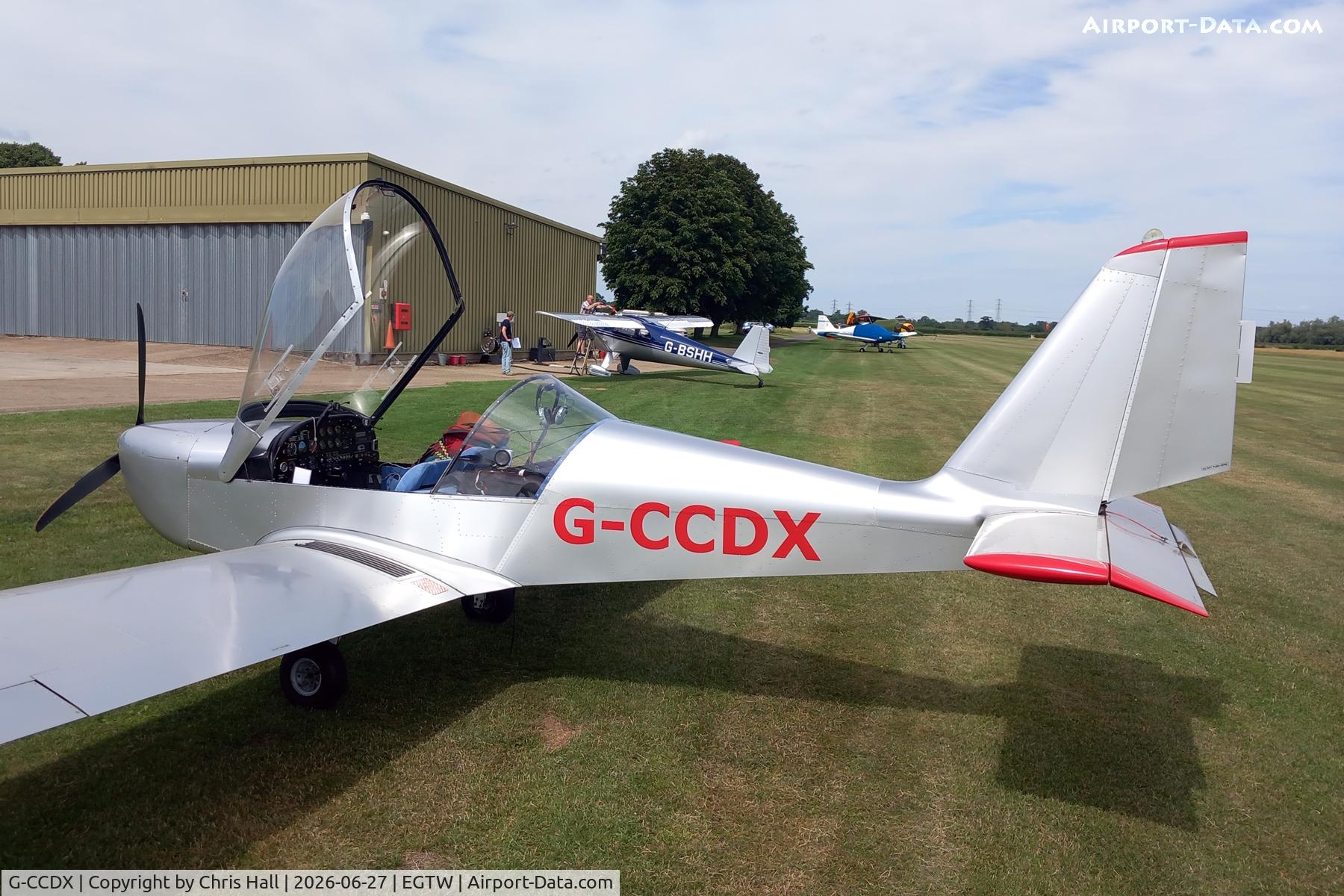 G-CCDX, 2003 Aerotechnik EV-97 Eurostar, c/n PFA 315-14013, Oaksey Park