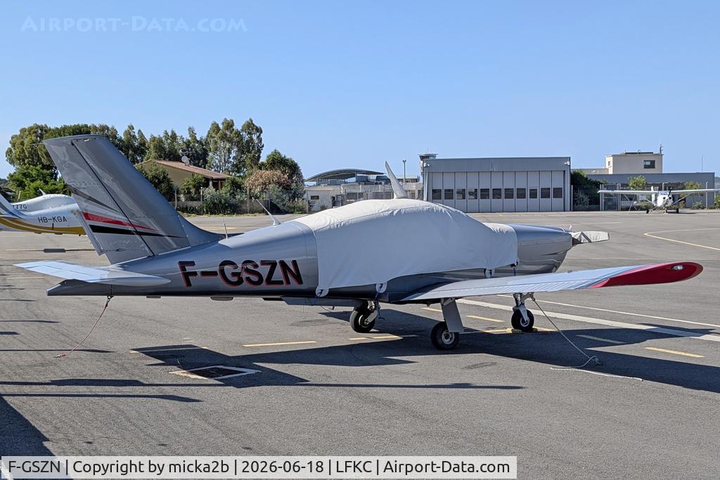 F-GSZN, Socata TB-20 Trinidad, c/n 2037, Parked