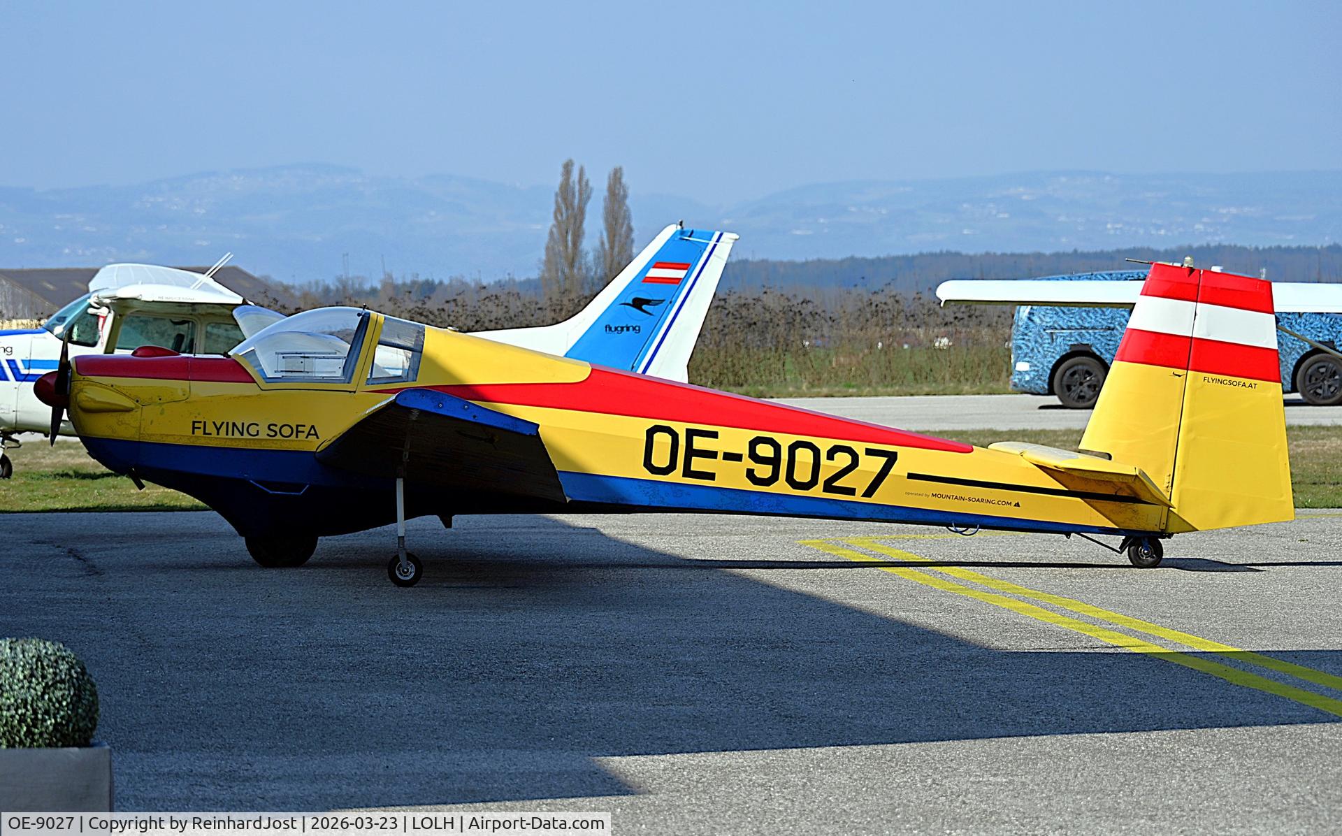 OE-9027, Scheibe SF-25B Falke, c/n 4665, With Flying Sofa titles at Hofkirchen, Austria