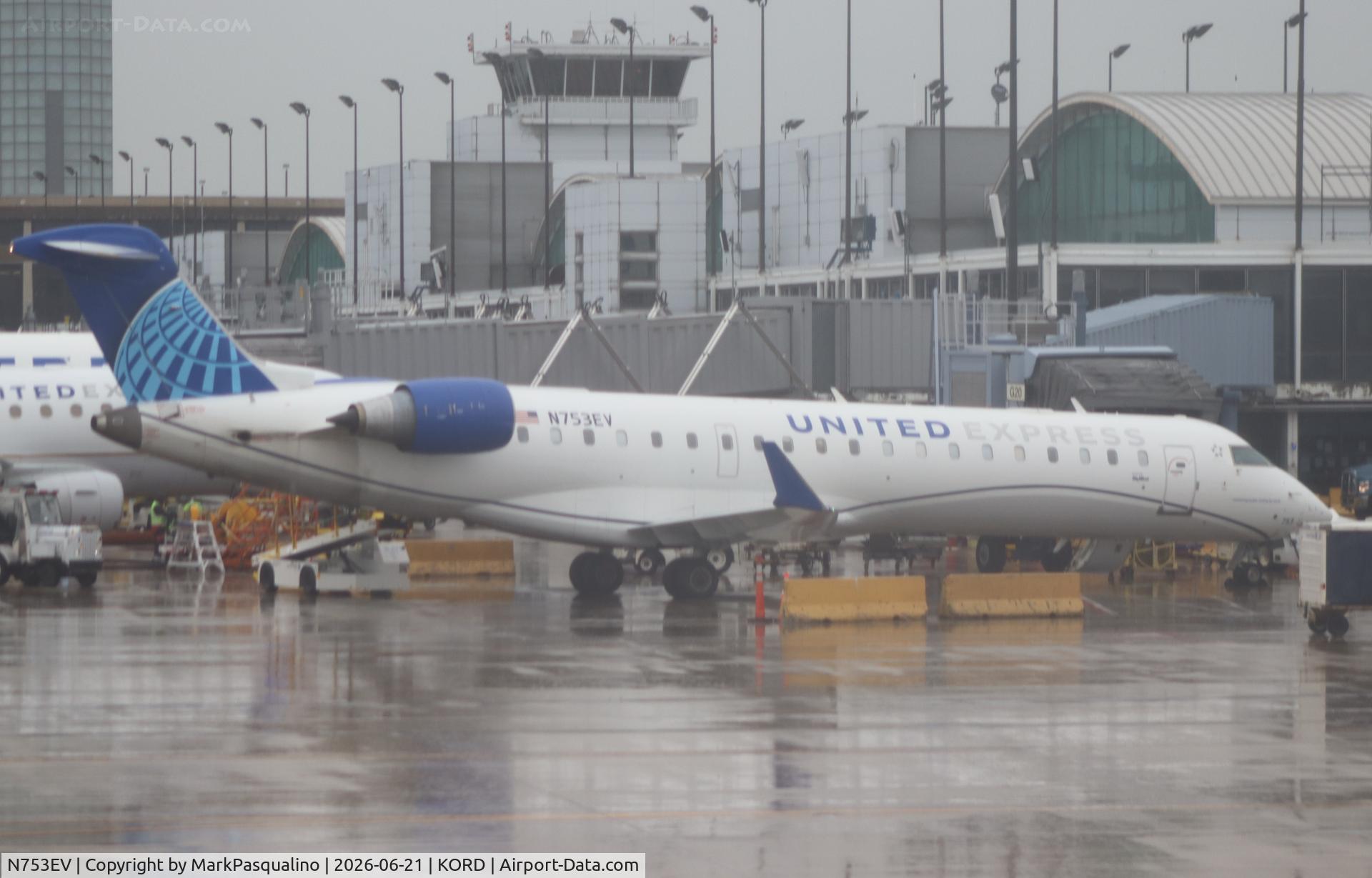 N753EV, 2004 Bombardier CRJ-701 (CL-600-2C10) Regional Jet, c/n 10169, CL-600-2C10