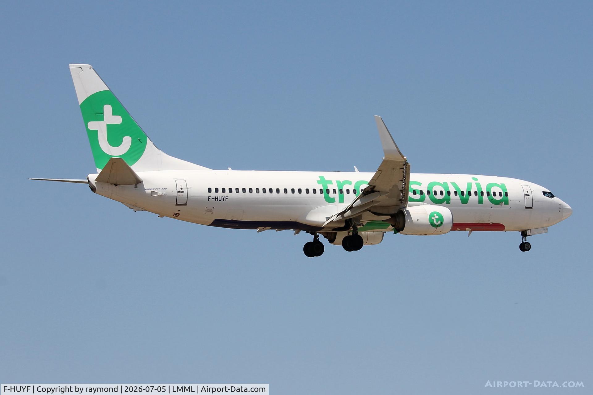 F-HUYF, 2012 Boeing 737-8JP, c/n 38881 l/n 4316, Boeing 737-8JP of Transavia France reg F-HUYF on final approach for RW31 landing in Malta.