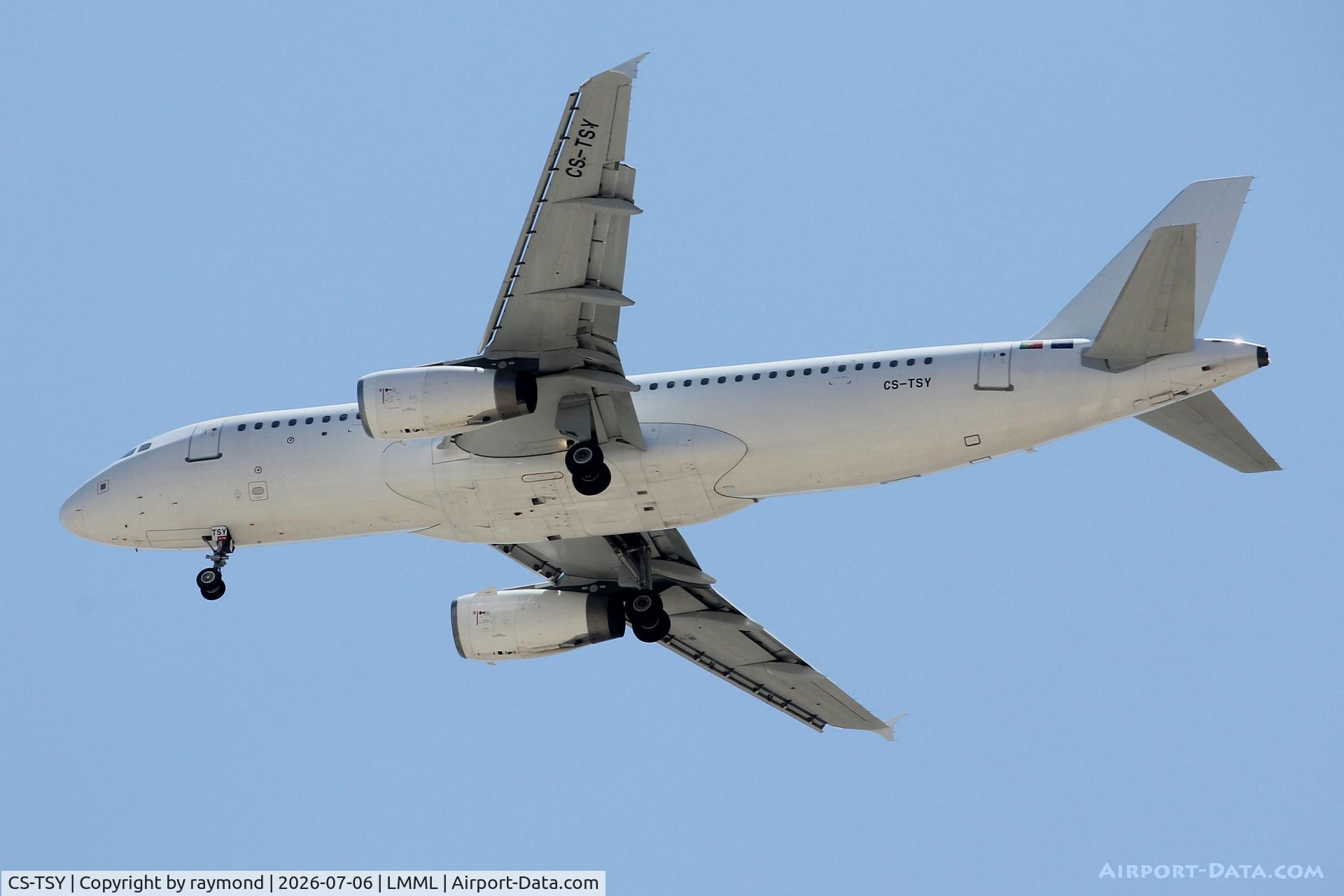 CS-TSY, 2020 Airbus A350-941, c/n 0403, Airbus A320-232 reg CS-TSY of White Airlines on a long approach RW13 Malta.