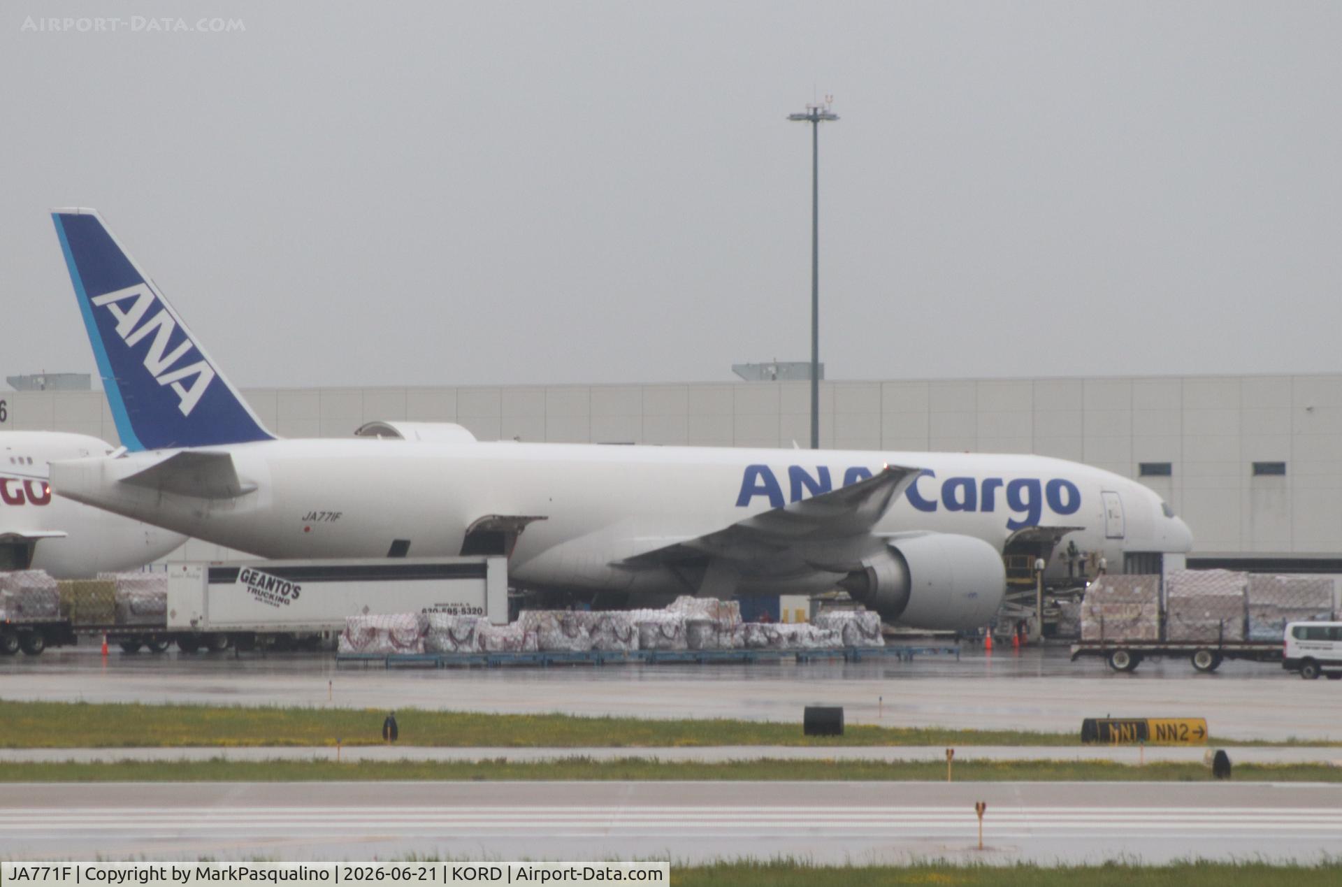 JA771F, 2018 Boeing 777-F, c/n 65756, Boeing 777-F