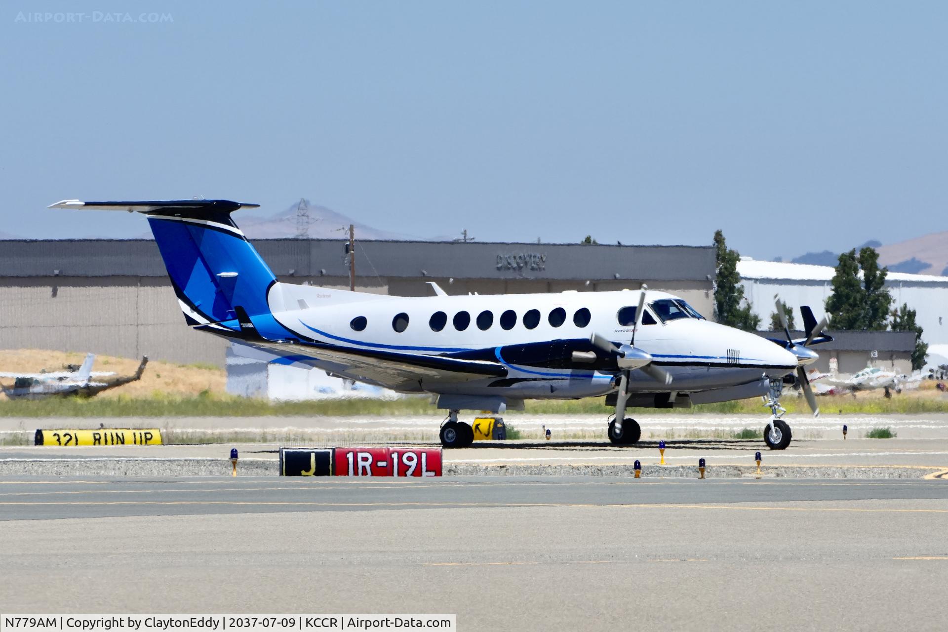 N779AM, 2019 Beechcraft B300 King Air 350i, c/n FL-1178, Buchanan Field Concord airport in California 2026