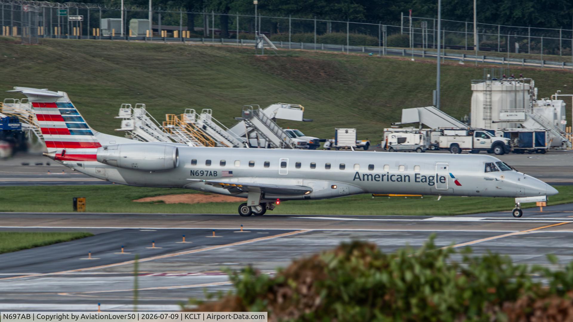 N697AB, 2004 Embraer ERJ-145LR (EMB-145LR), c/n 14500875, American Eagle/Piedmont ERJ-145