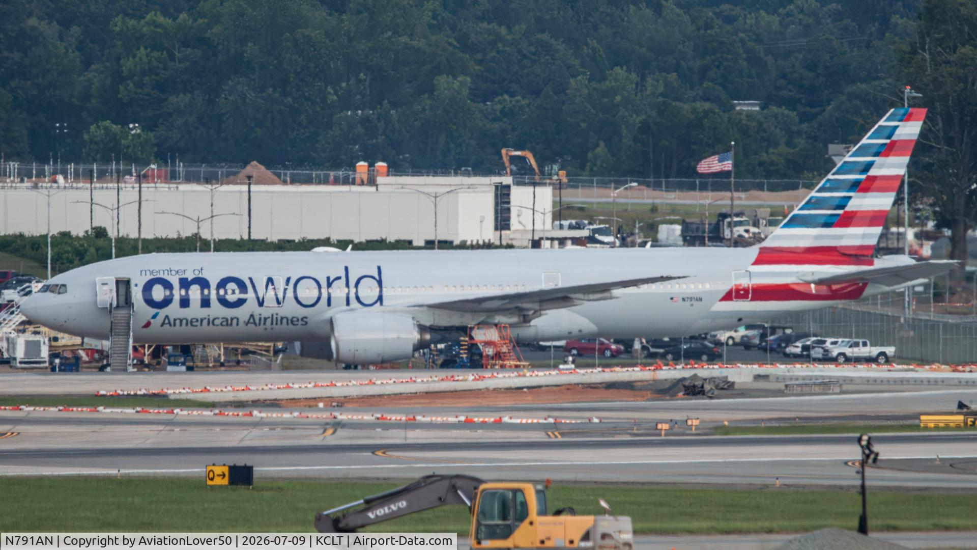 N791AN, 2000 Boeing 777-223/ER, c/n 30254, American oneworld 772ER