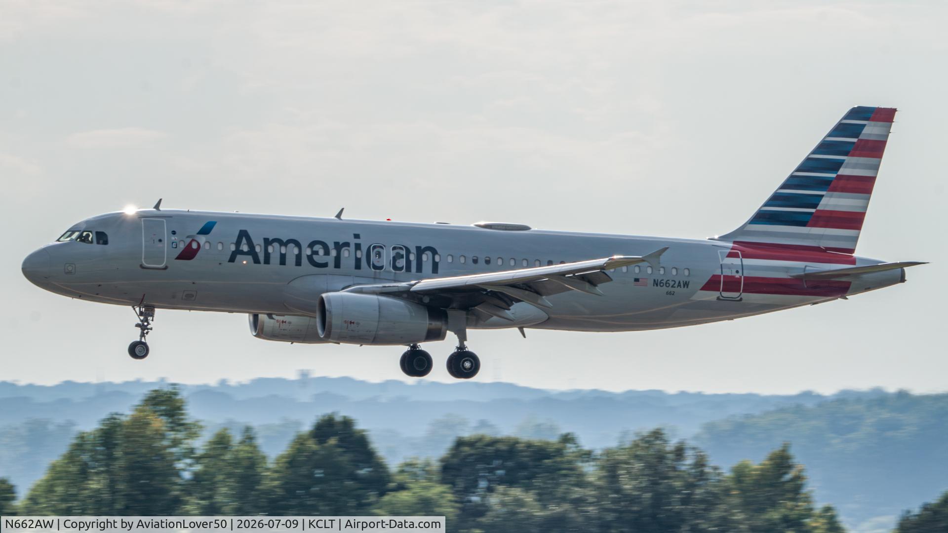 N662AW, 2000 Airbus A320-232, c/n 1274, American A320