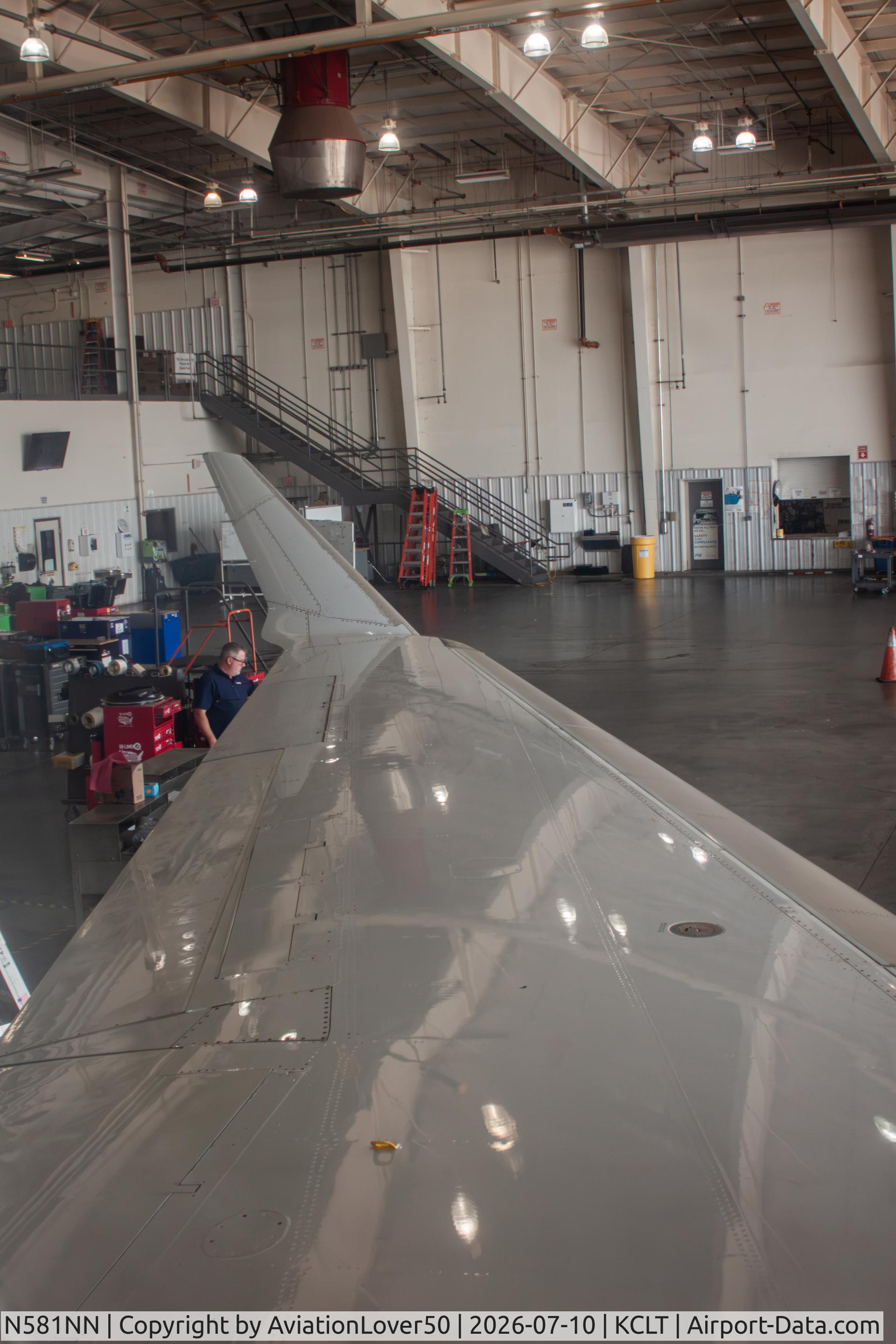 N581NN, 2015 Bombardier CRJ-900 (CL-600-2D24), c/n 15384, American Eagle/PSA CRJ9