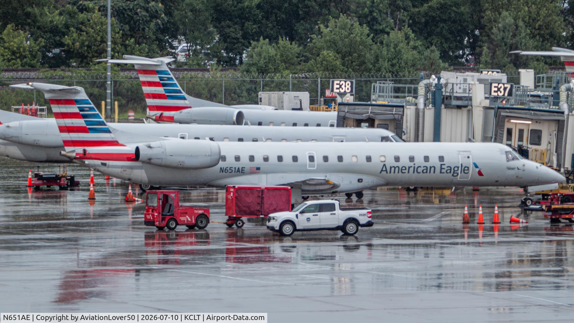 N651AE, 2001 Embraer ERJ-145LR (EMB-145LR), c/n 145422, American Eagle/Piedmont ERJ-145